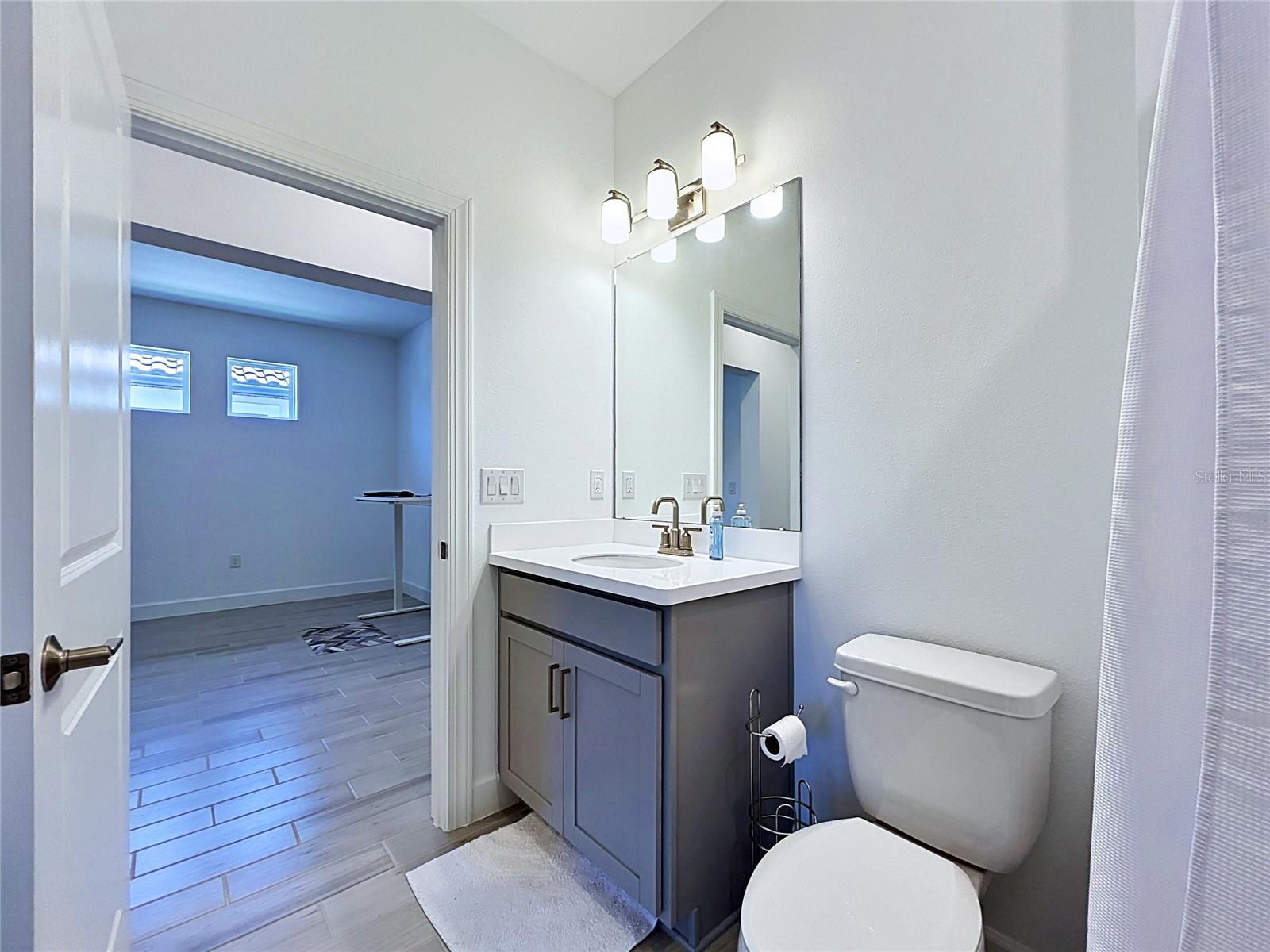 Image 42 of 77 For 4610 Garofalo Road