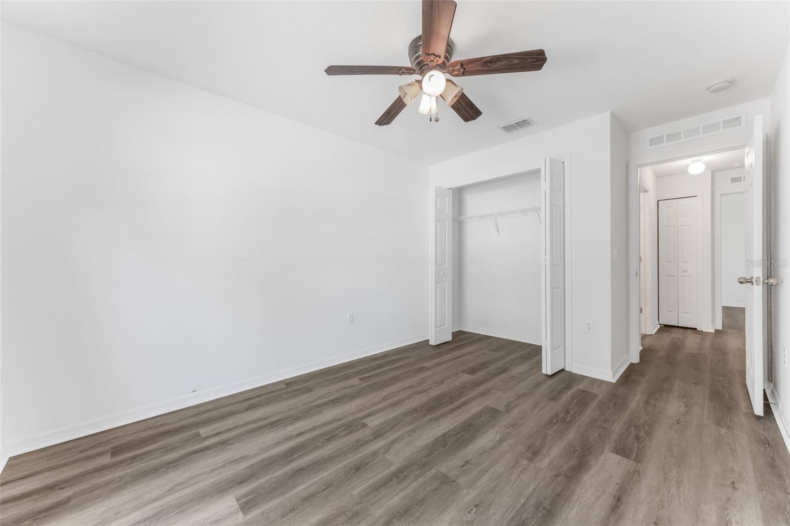 Image 37 of 46 For 910 Brenton Leaf Dr