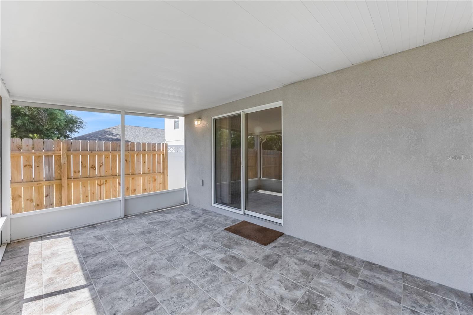 Image 41 of 46 For 910 Brenton Leaf Dr