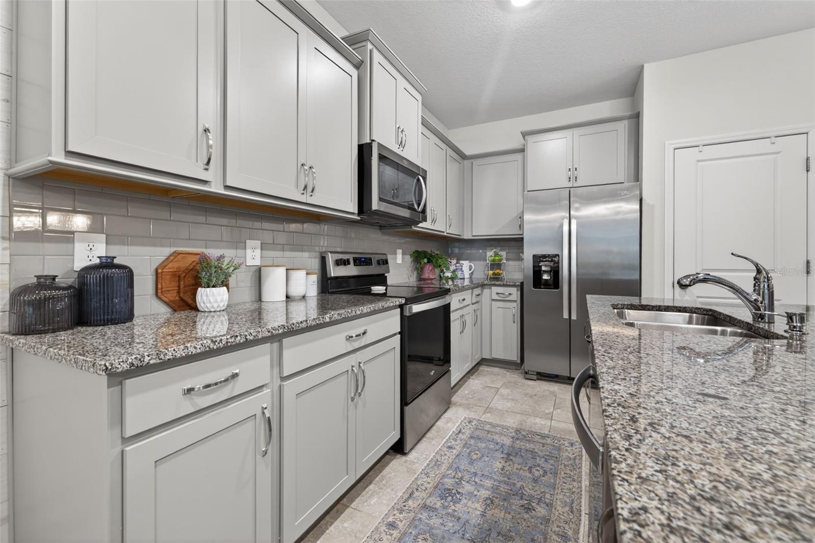 Image 12 of 41 For 6544 Calypso Coral Lane