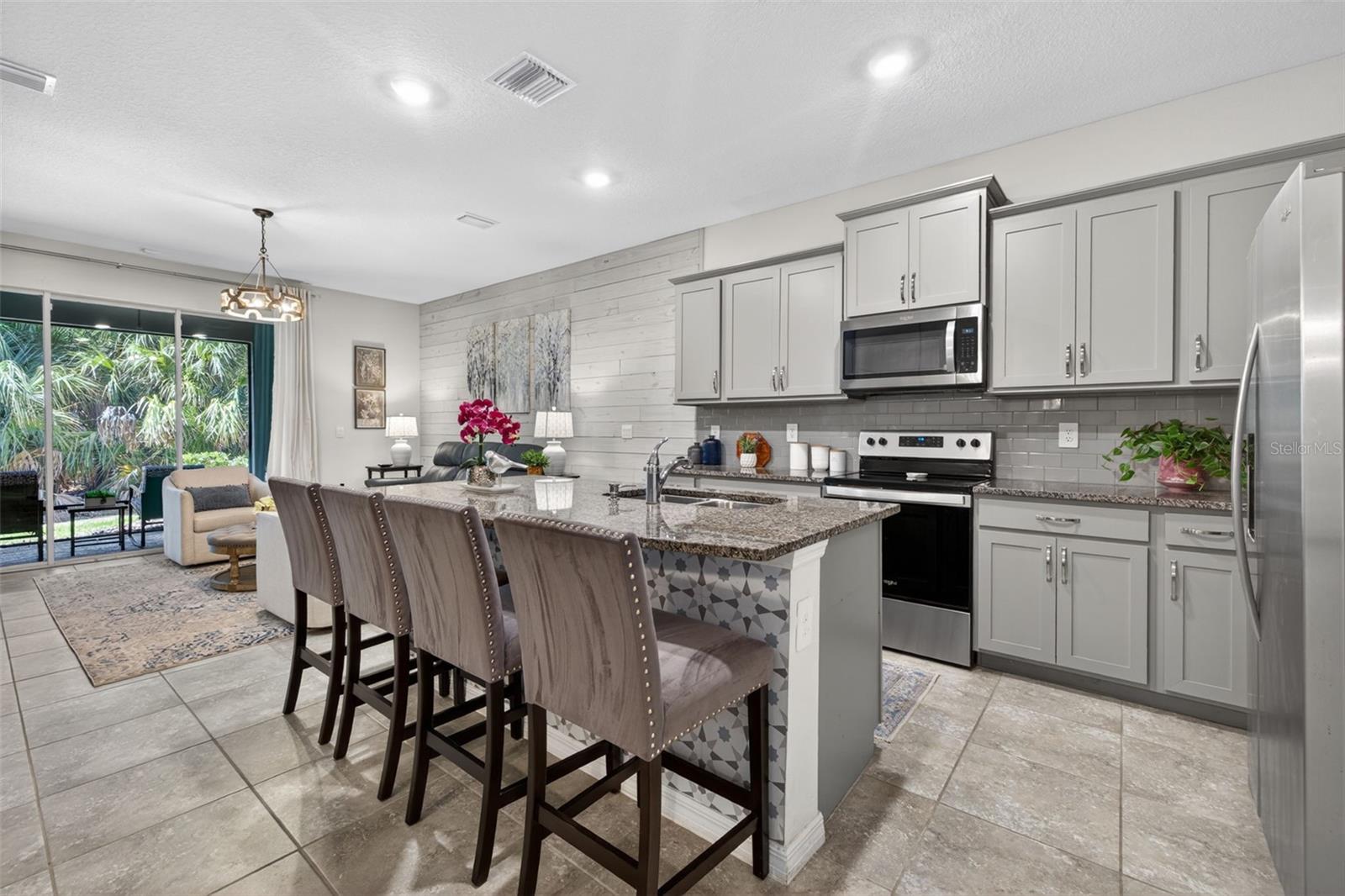 Image 7 of 41 For 6544 Calypso Coral Lane