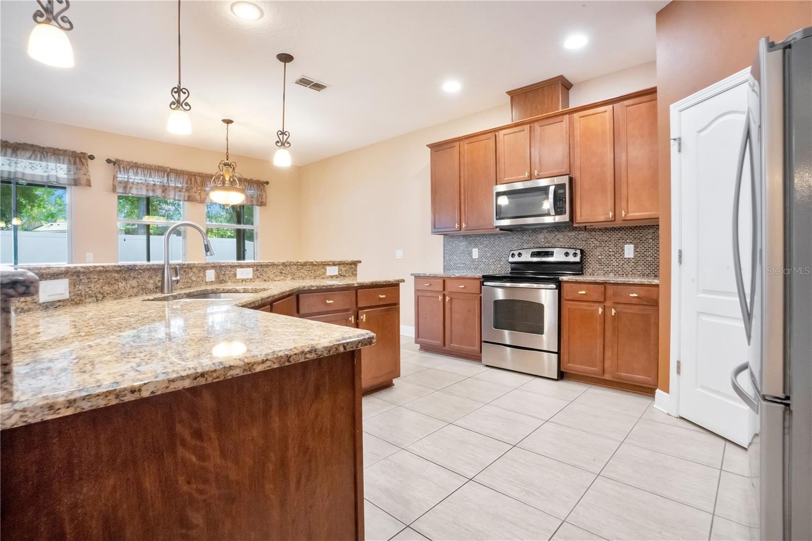 Image 14 of 53 For 2210 Valterra Vista Way