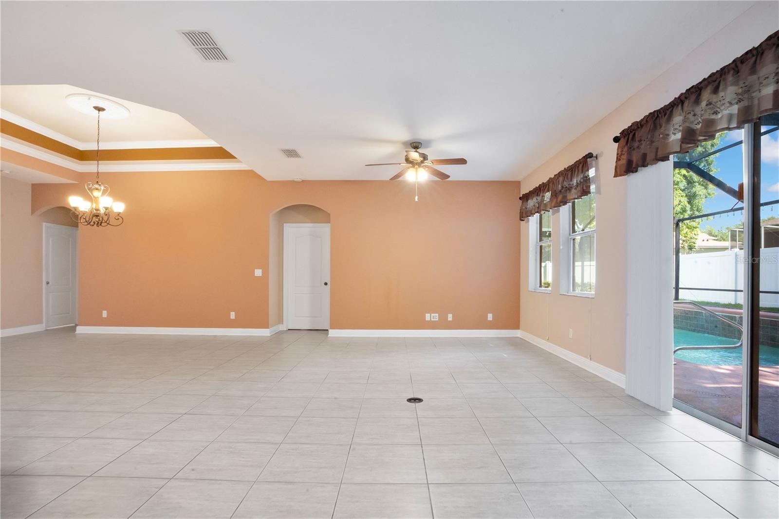 Image 20 of 53 For 2210 Valterra Vista Way