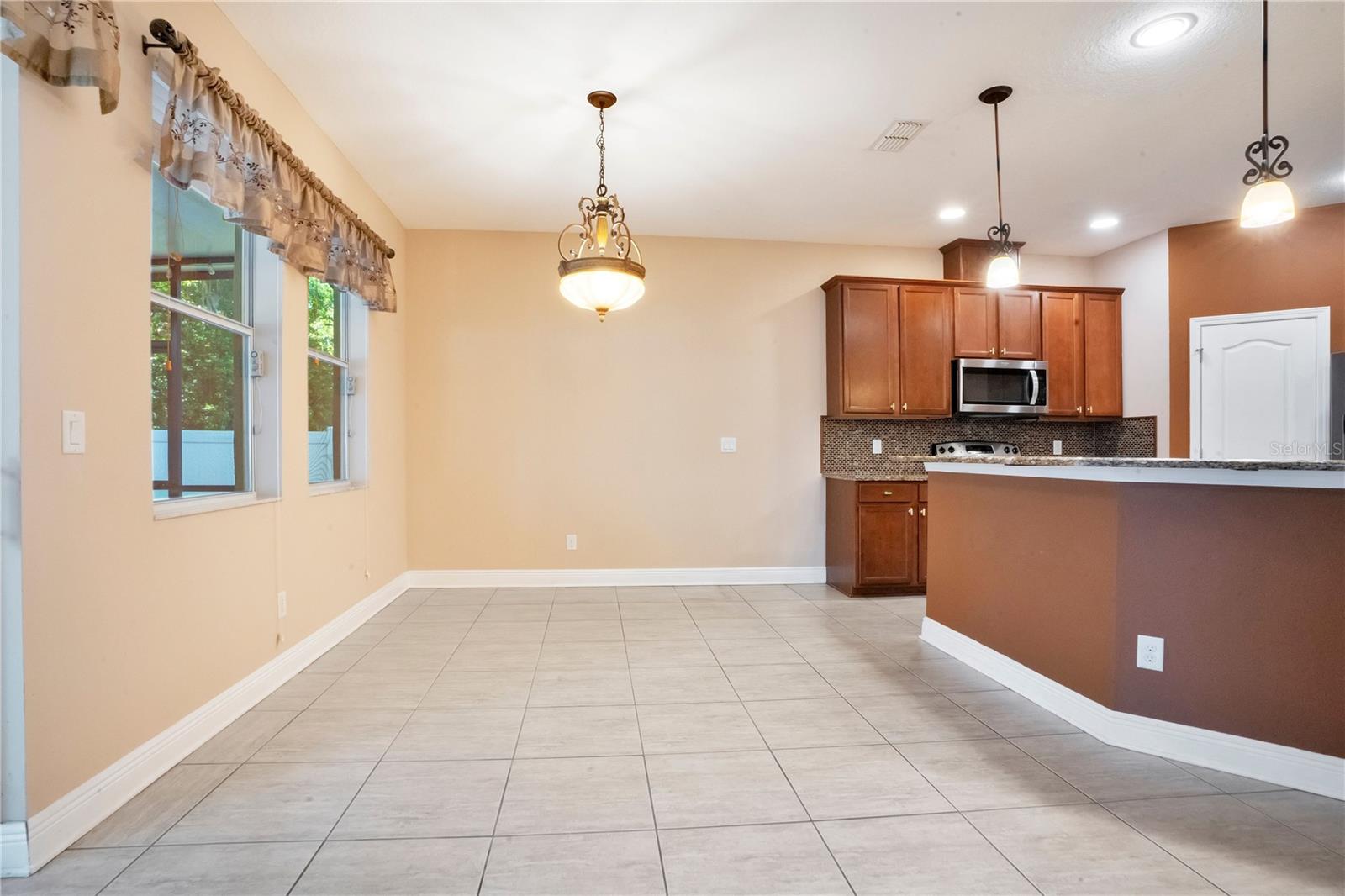 Image 21 of 53 For 2210 Valterra Vista Way