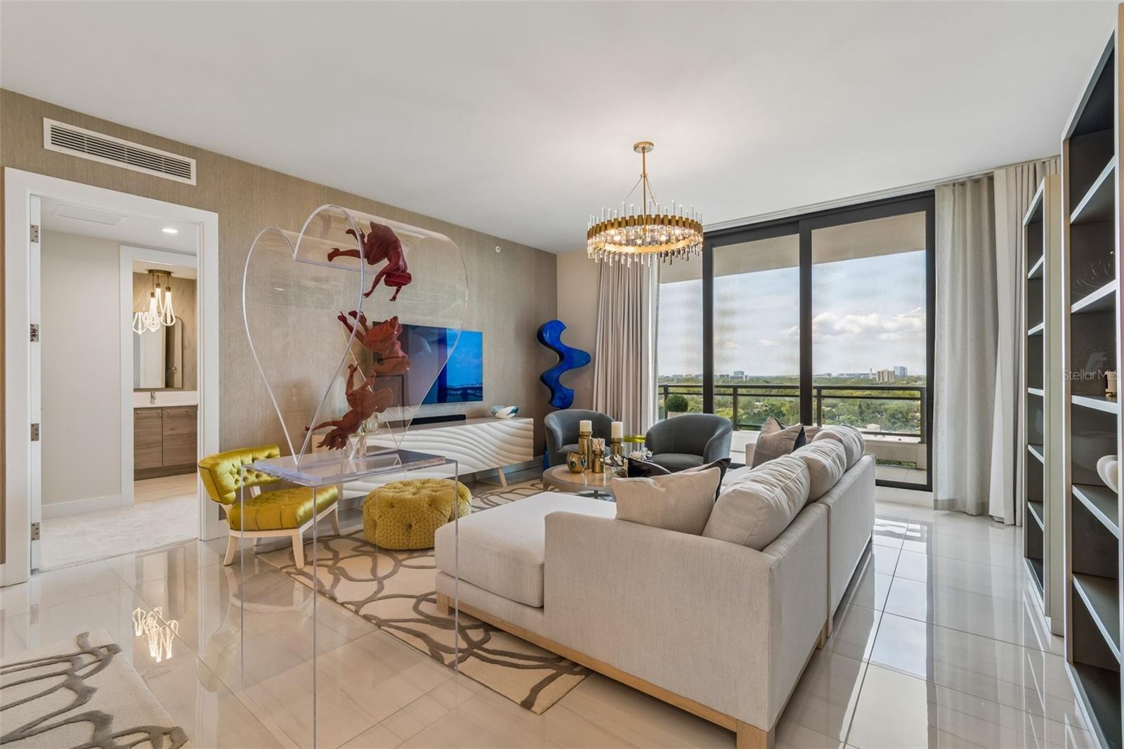 Listing photo id 11 for 2103 Bayshore Boulevard 1203