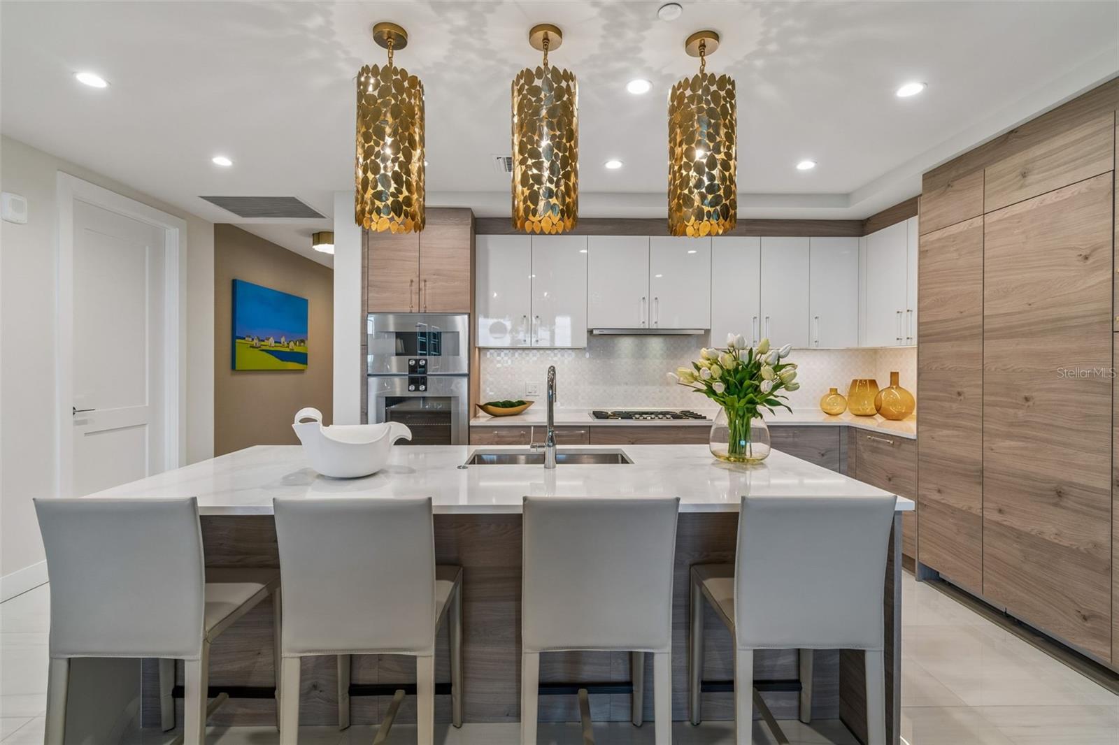 Listing photo id 18 for 2103 Bayshore Boulevard 1203