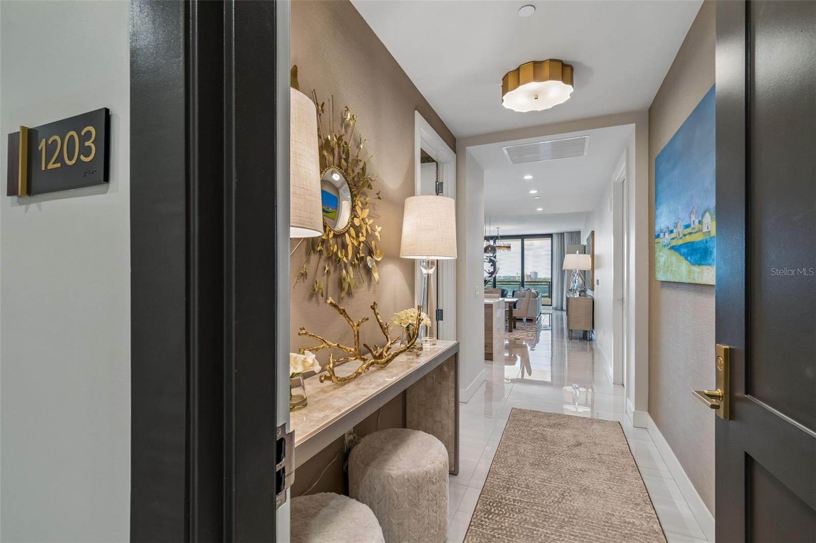 Listing photo id 4 for 2103 Bayshore Boulevard 1203