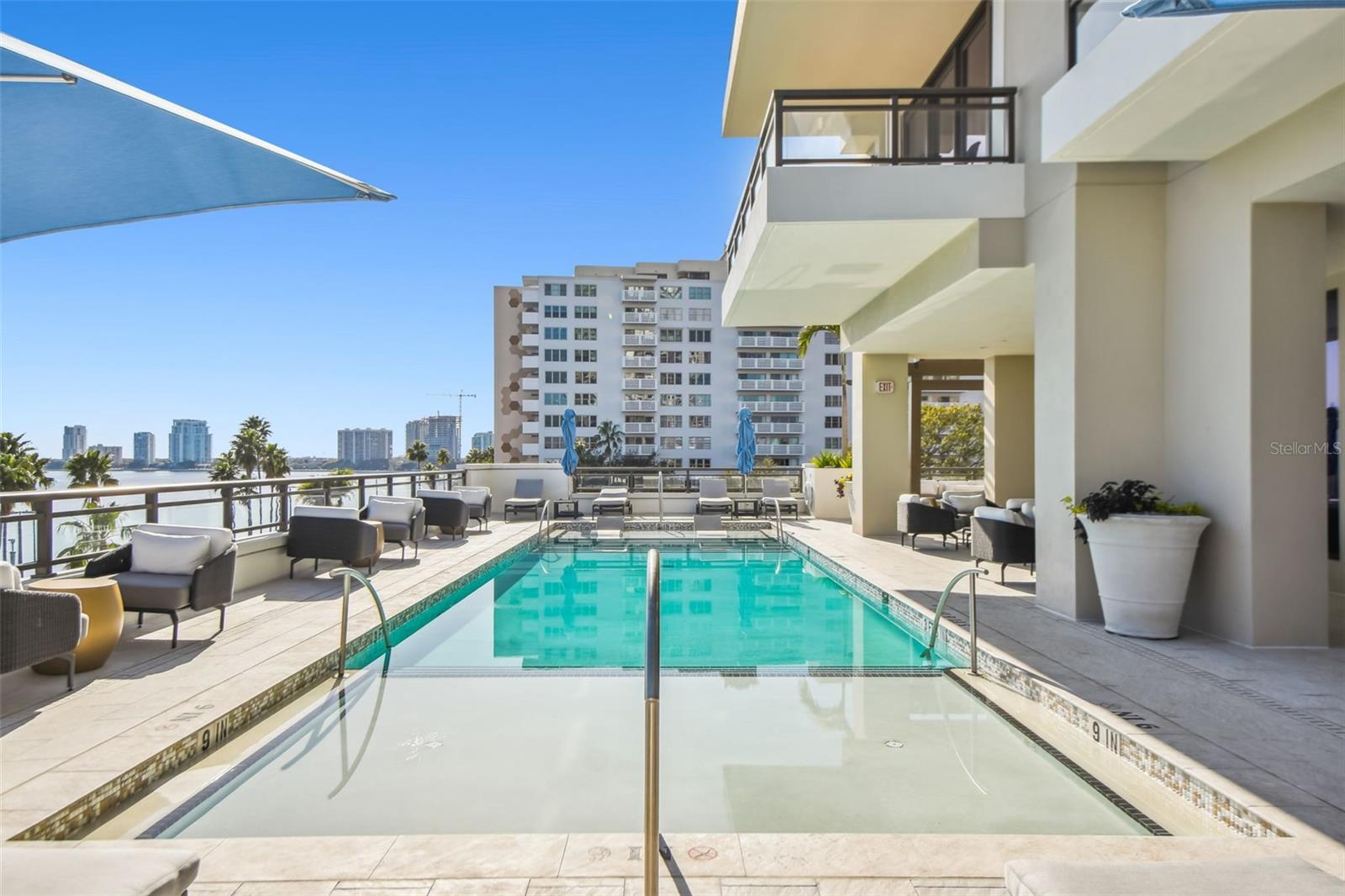 Listing photo id 59 for 2103 Bayshore Boulevard 1203
