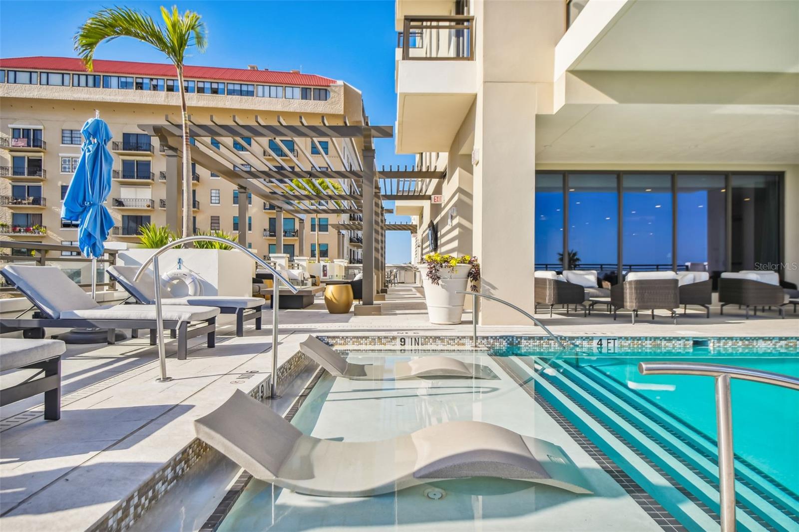 Listing photo id 61 for 2103 Bayshore Boulevard 1203