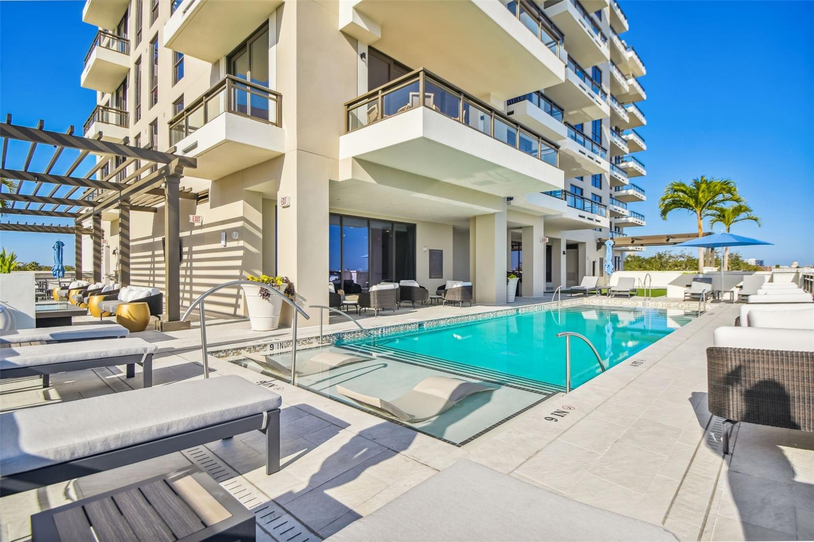 Listing photo id 62 for 2103 Bayshore Boulevard 1203