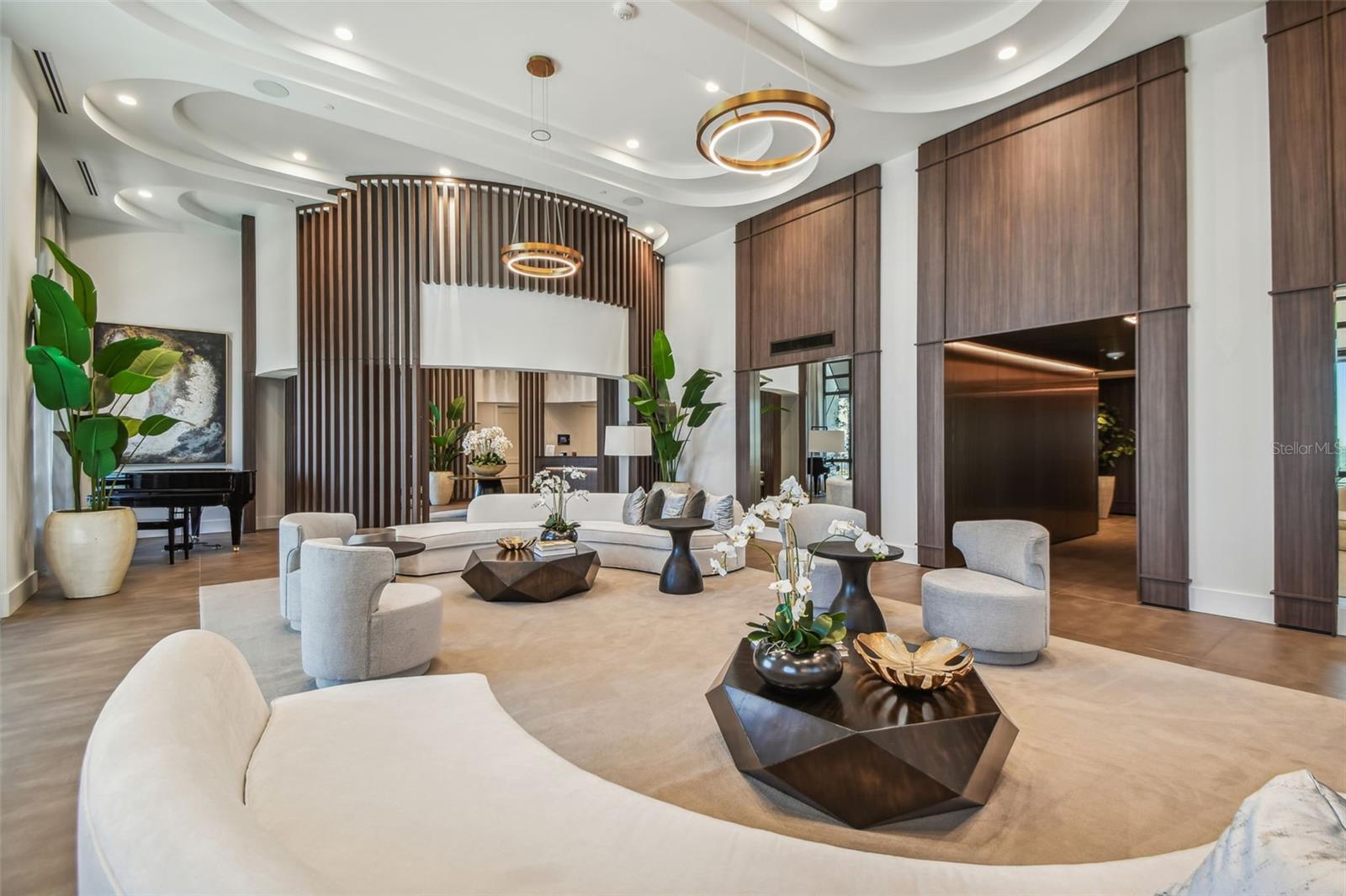 Listing photo id 70 for 2103 Bayshore Boulevard 1203