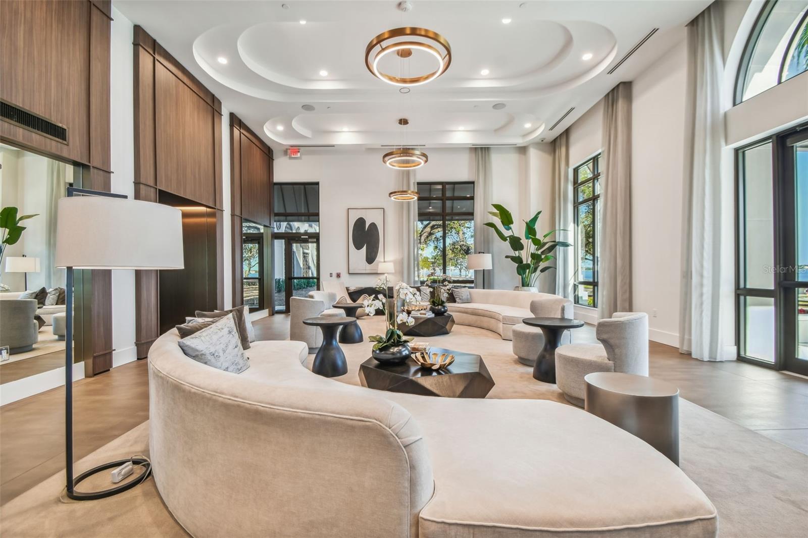 Listing photo id 72 for 2103 Bayshore Boulevard 1203