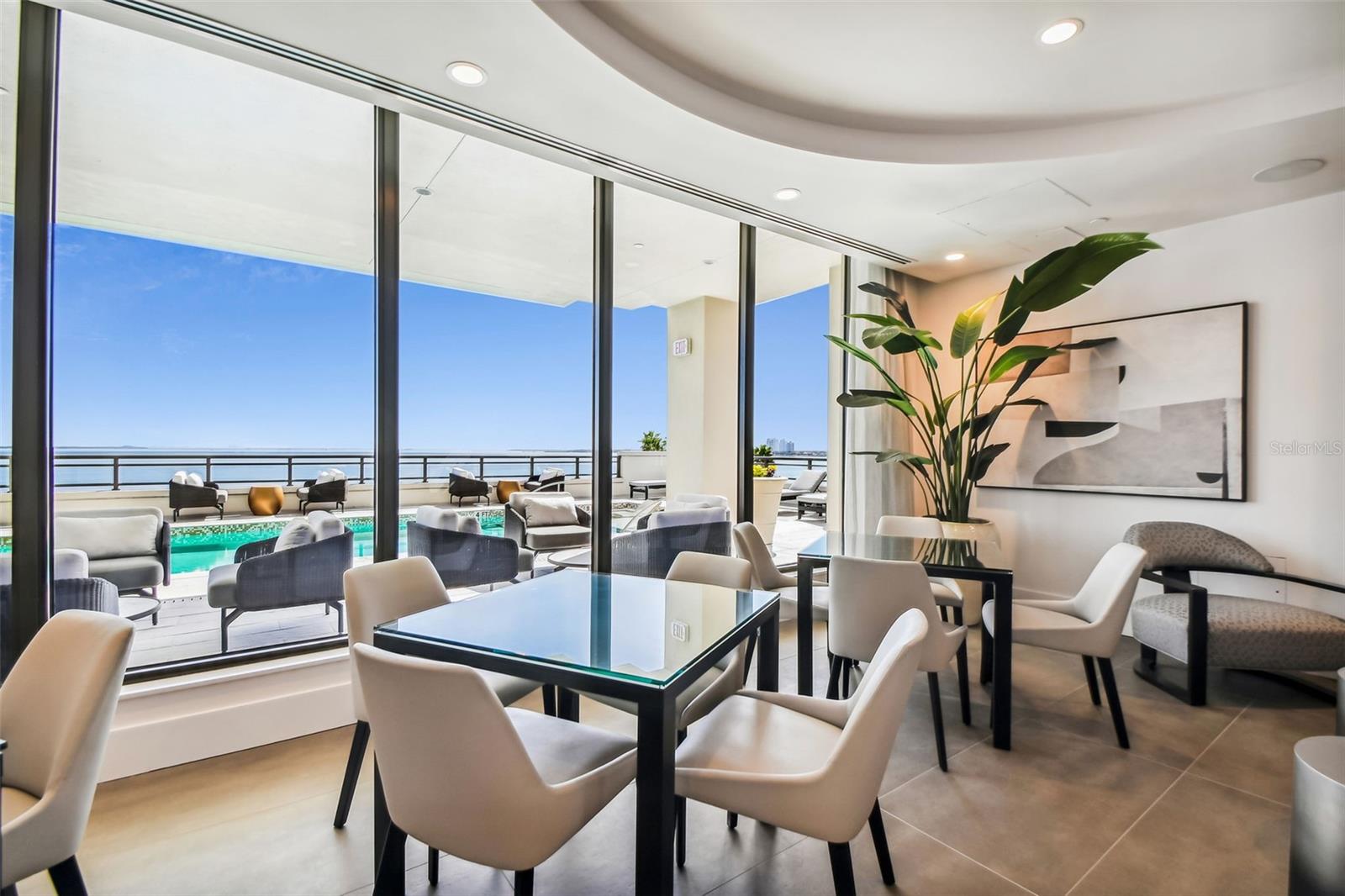 Listing photo id 74 for 2103 Bayshore Boulevard 1203