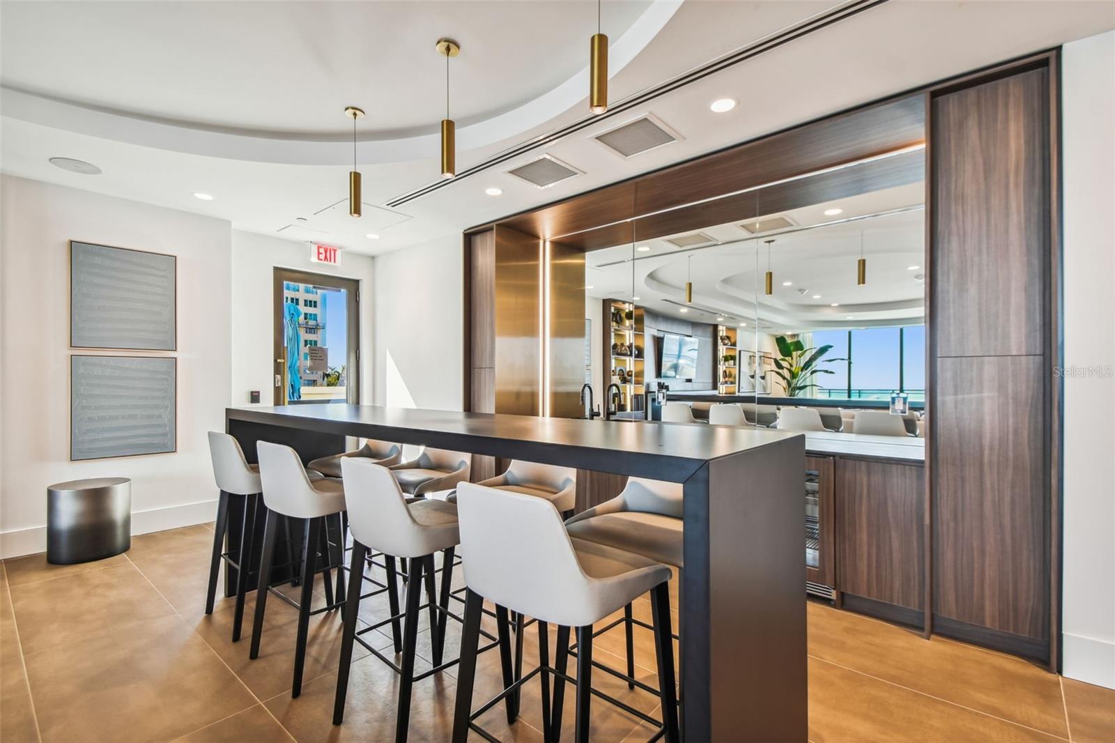 Listing photo id 75 for 2103 Bayshore Boulevard 1203