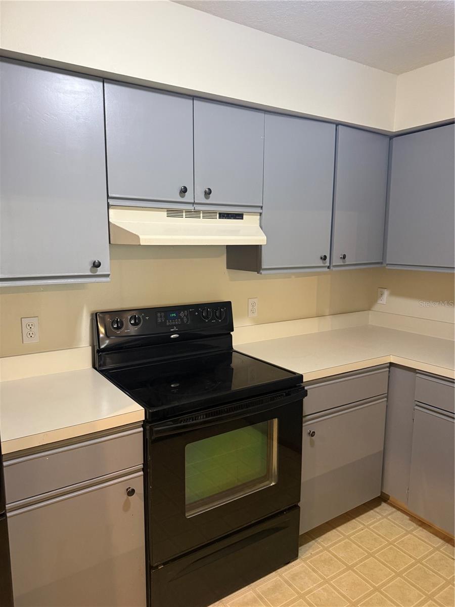 Image 10 of 36 For 2333 Feather Sound Drive B102