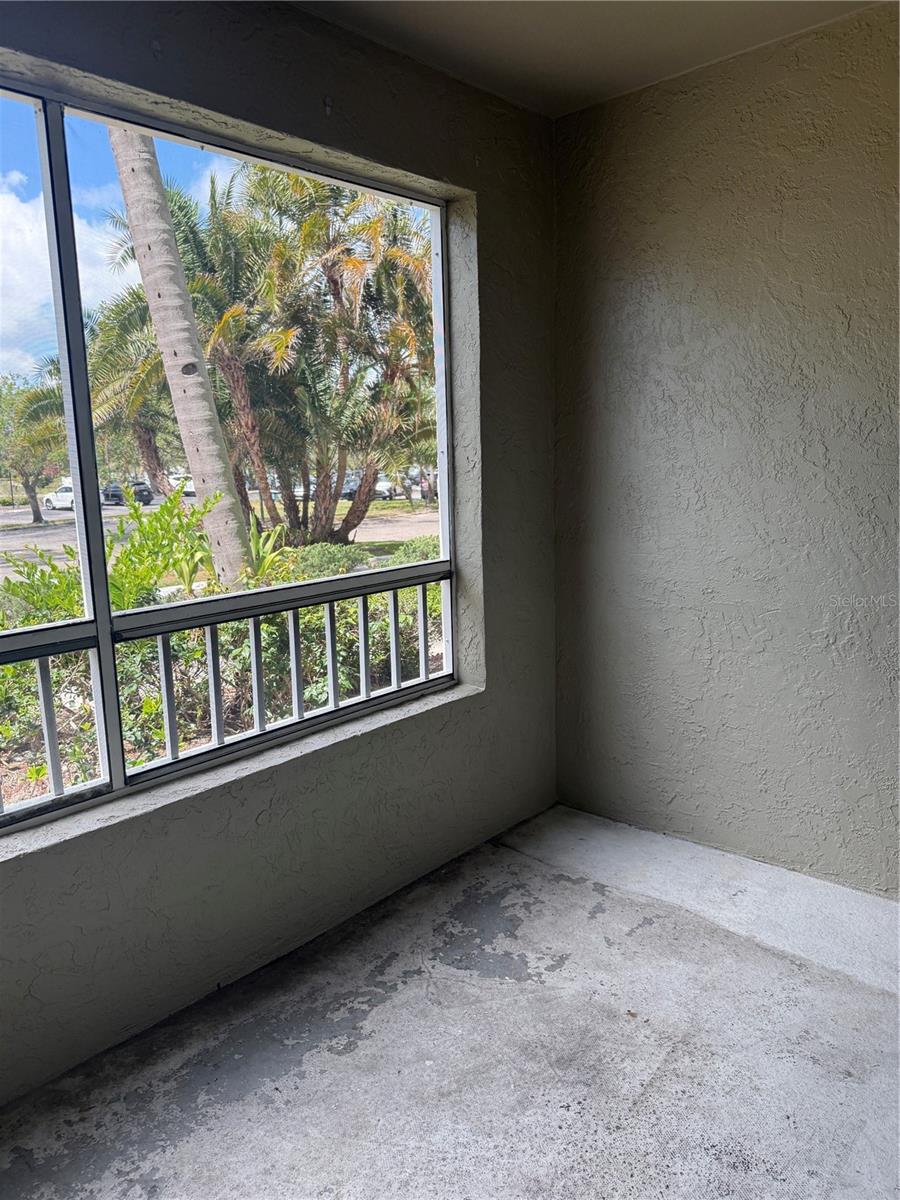 Image 27 of 36 For 2333 Feather Sound Drive B102