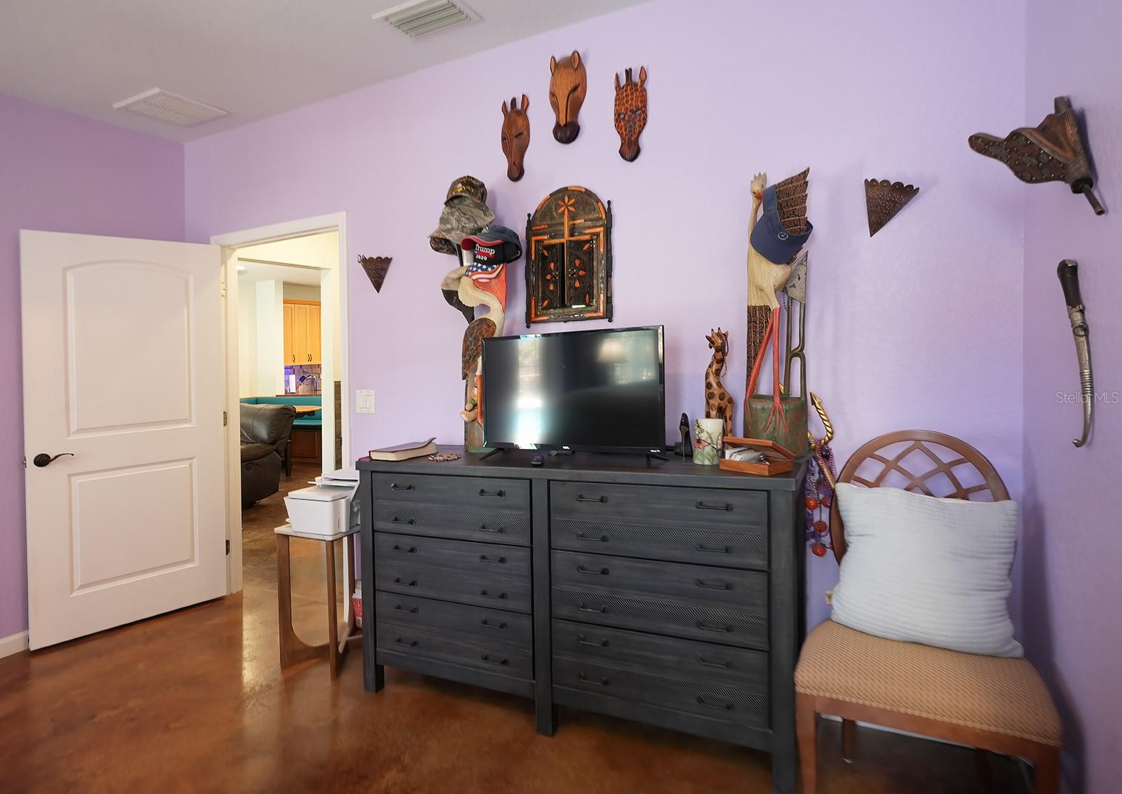 Image 15 of 33 For 12119 Murray Avenue