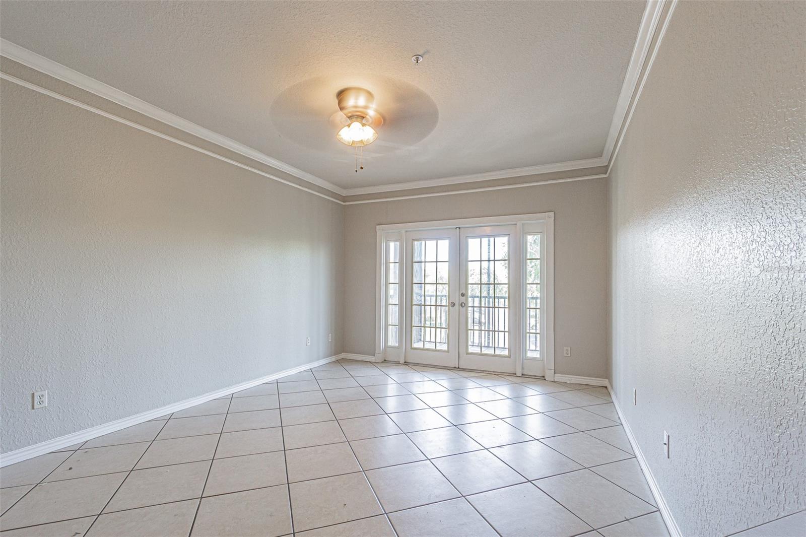 Image 3 of 21 For 4316 Bayside Village Drive 302