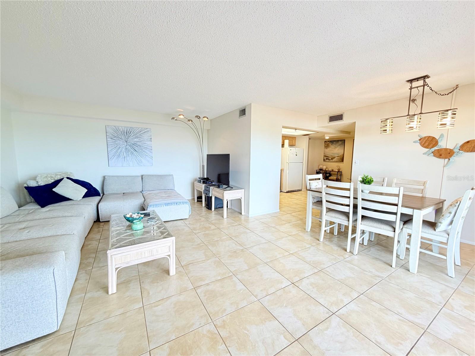 Image 11 of 38 For 7430 Sunshine Skyway Lane S 501