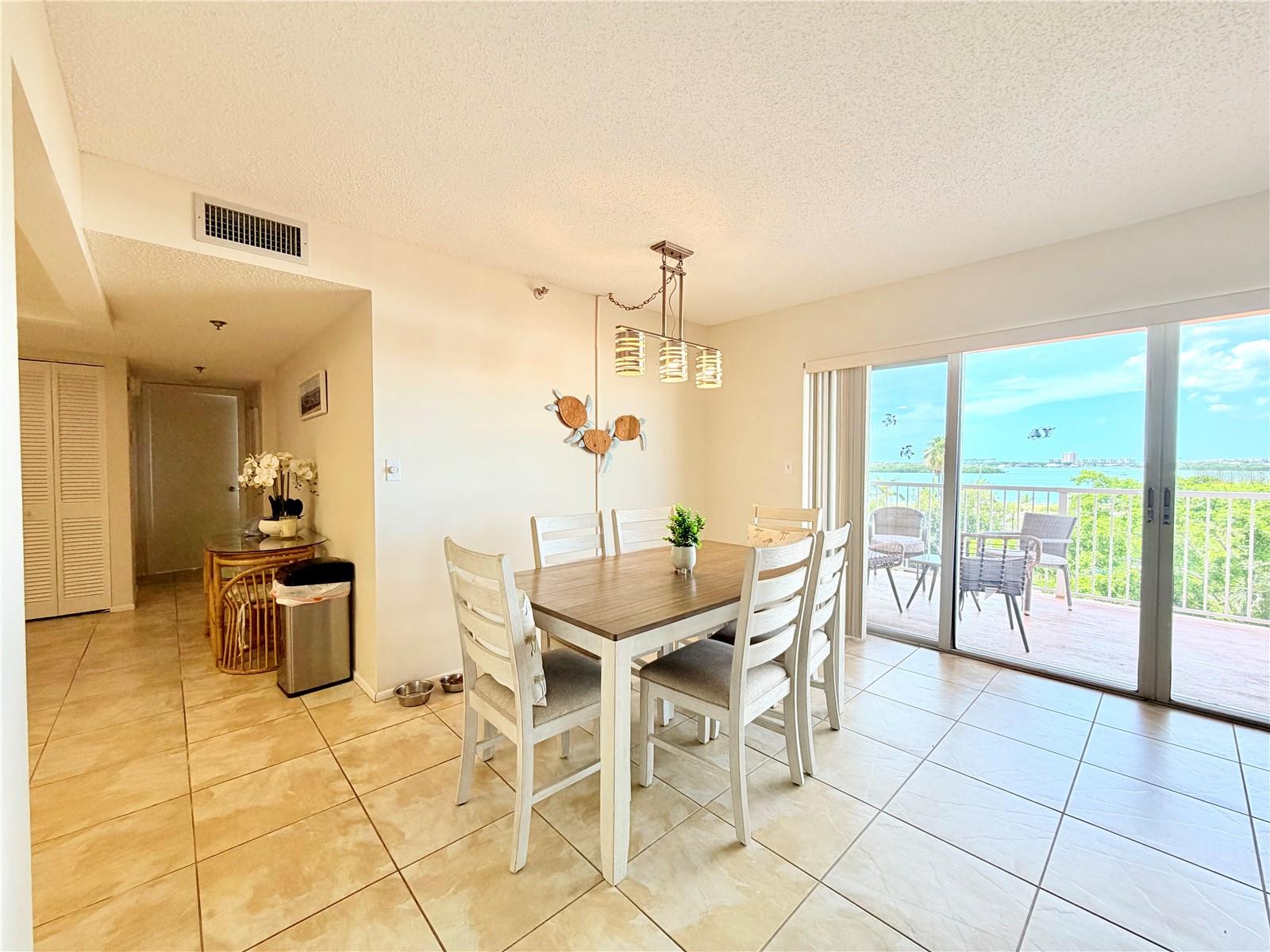 Image 12 of 38 For 7430 Sunshine Skyway Lane S 501