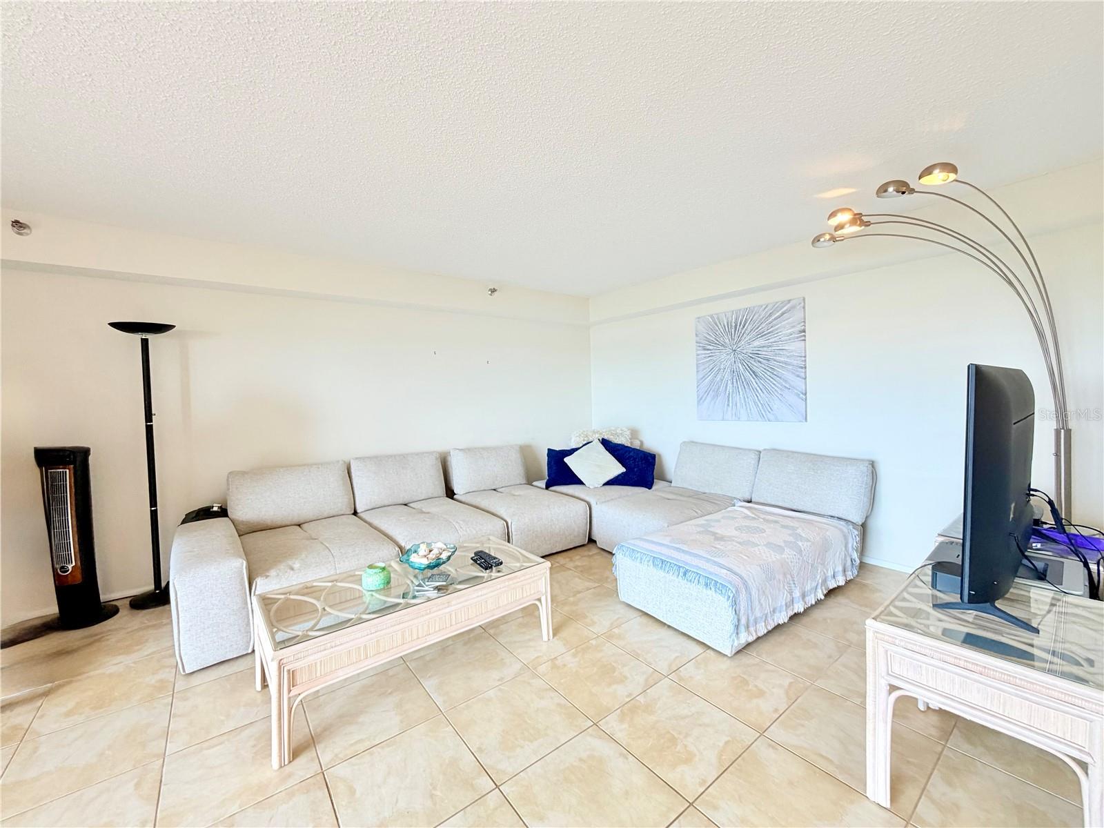 Image 16 of 38 For 7430 Sunshine Skyway Lane S 501