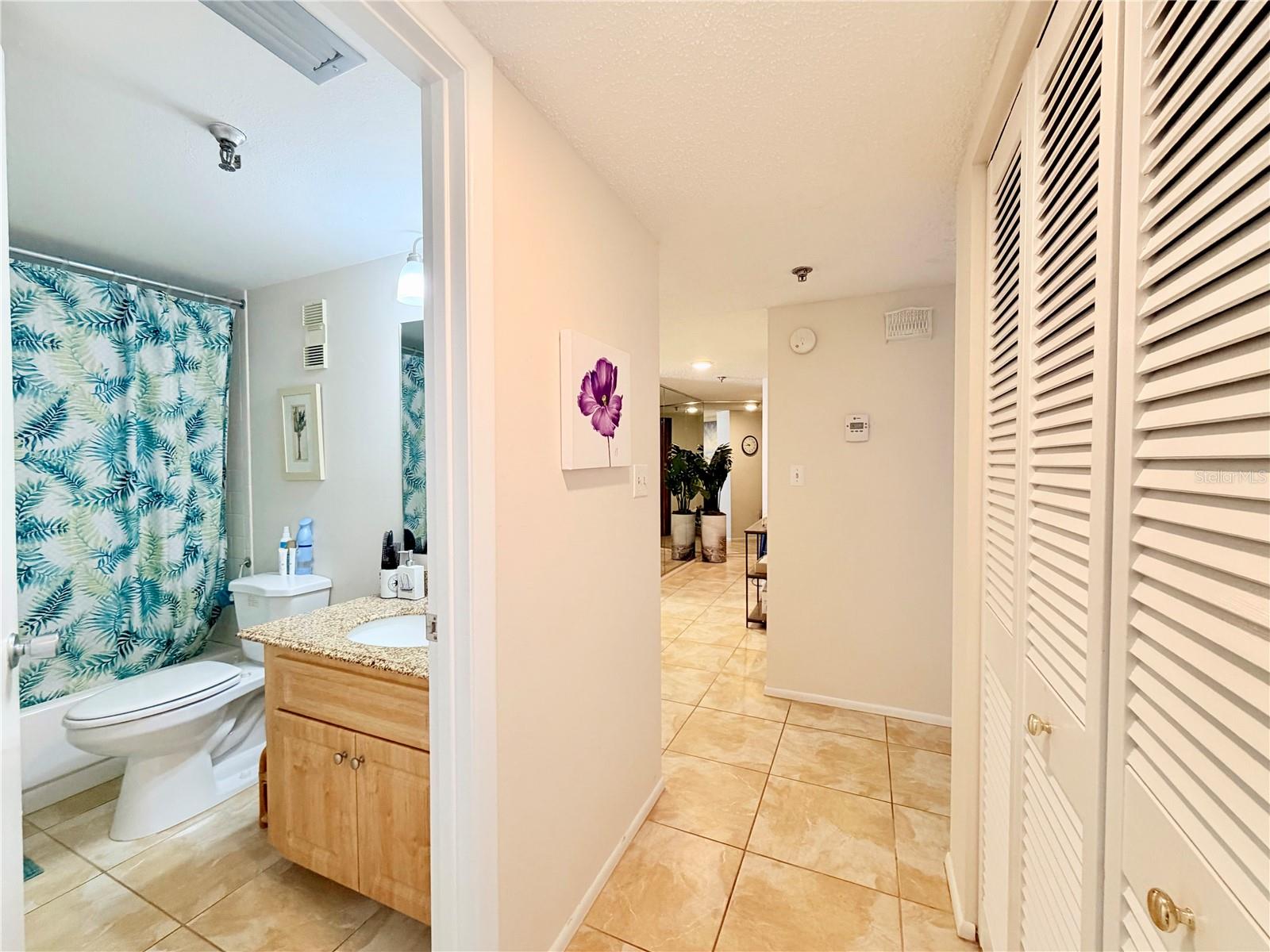 Image 25 of 38 For 7430 Sunshine Skyway Lane S 501