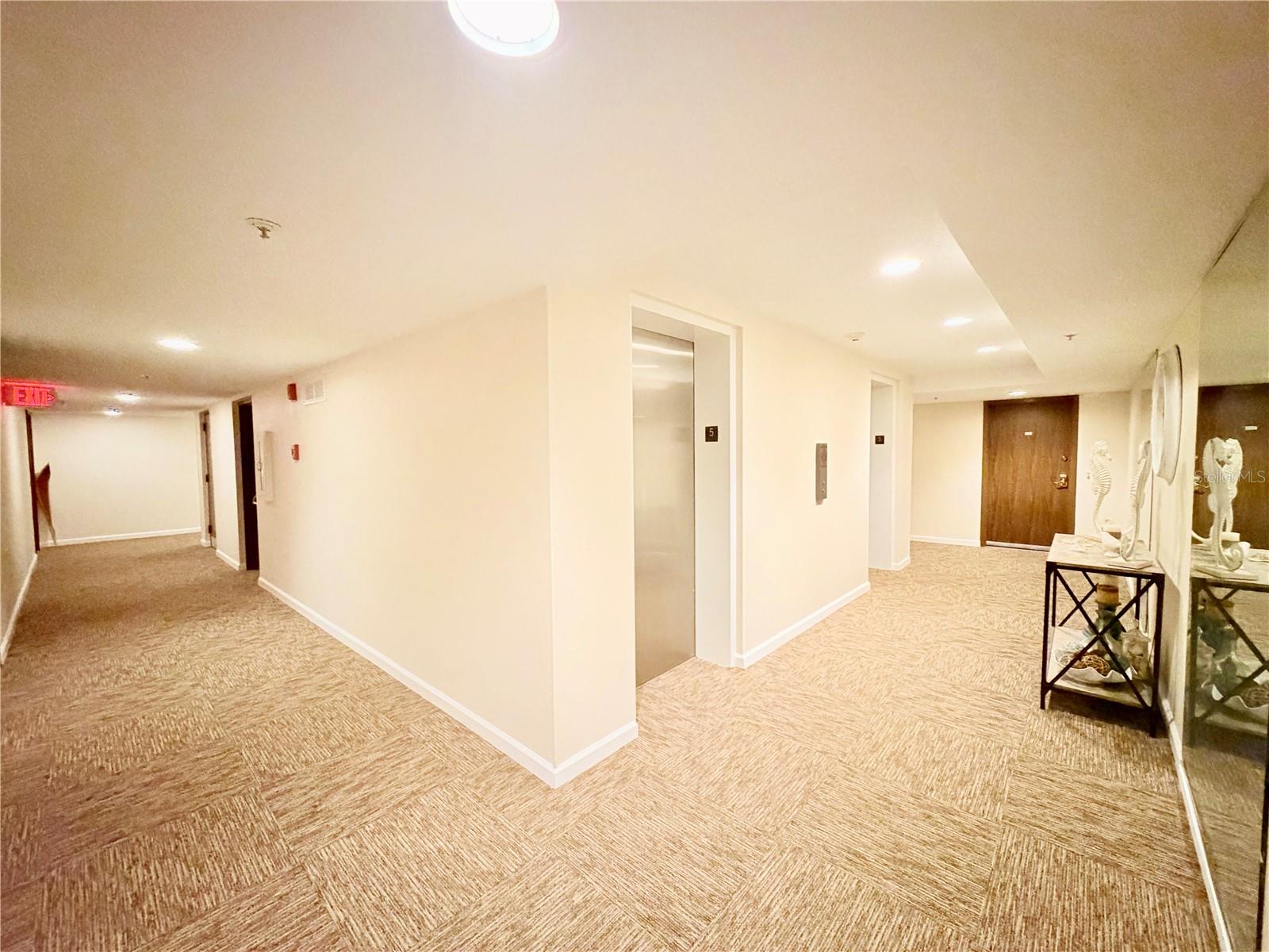 Image 3 of 38 For 7430 Sunshine Skyway Lane S 501