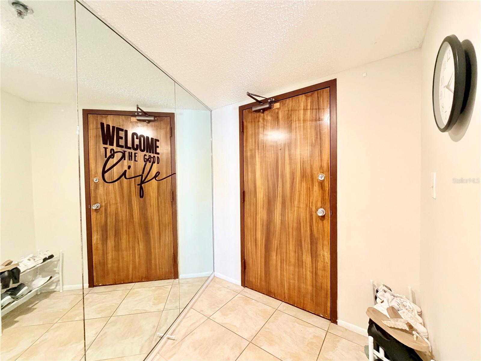 Image 4 of 38 For 7430 Sunshine Skyway Lane S 501