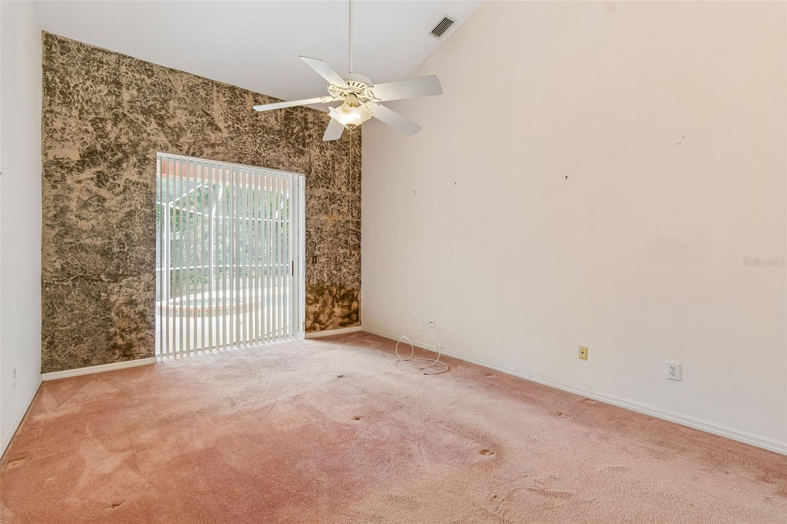 Image 13 of 35 For 1336 Waterwood Drive