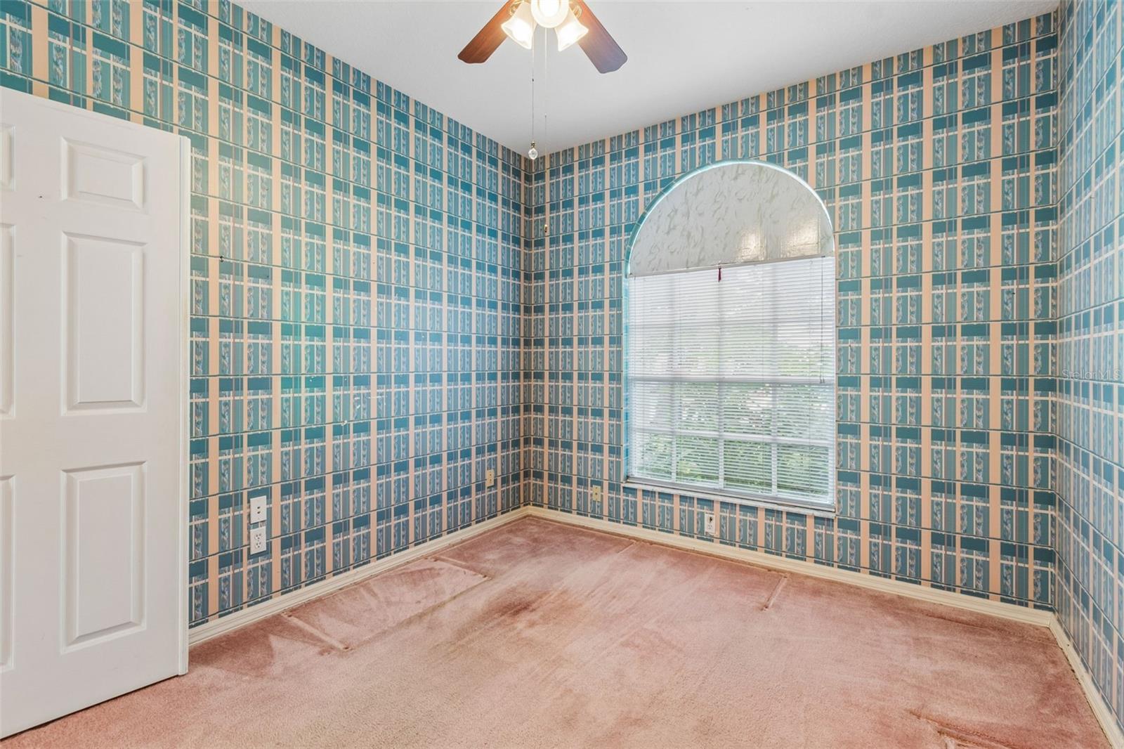 Image 28 of 35 For 1336 Waterwood Drive