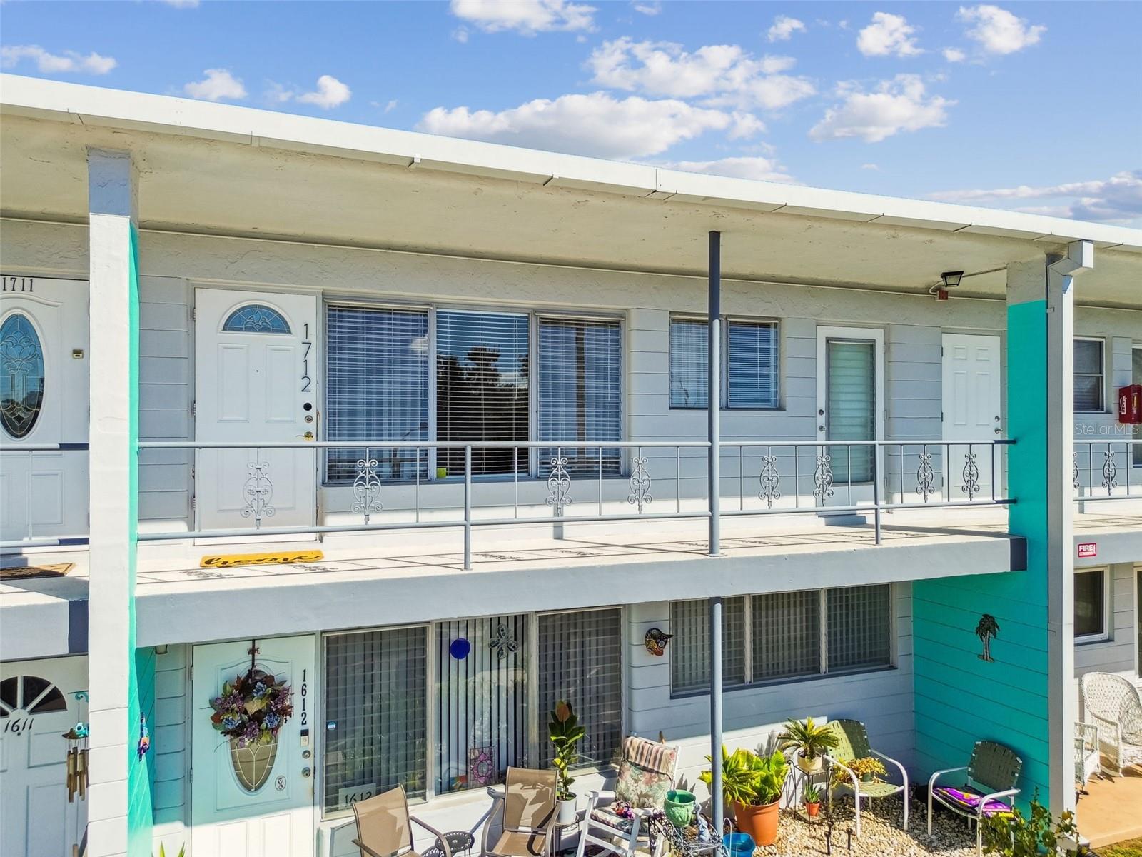 Image 40 of 56 For 5861 42nd Terrace N 1712