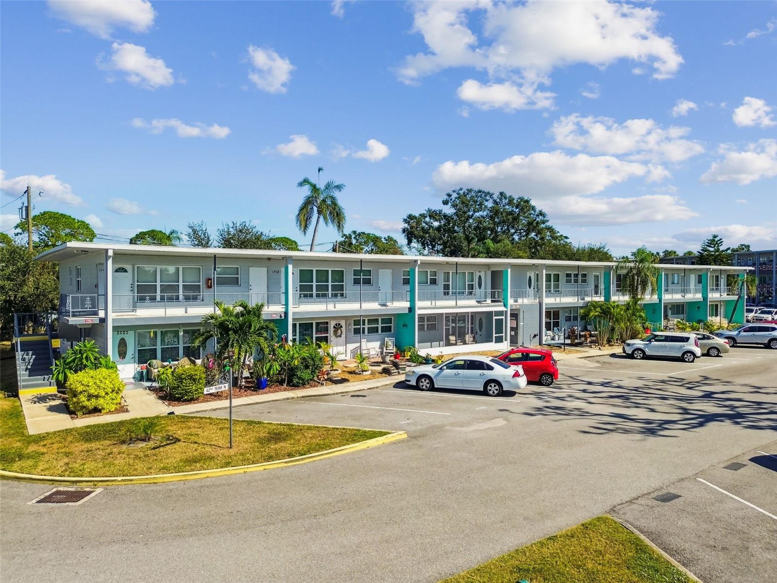 Image 45 of 56 For 5861 42nd Terrace N 1712