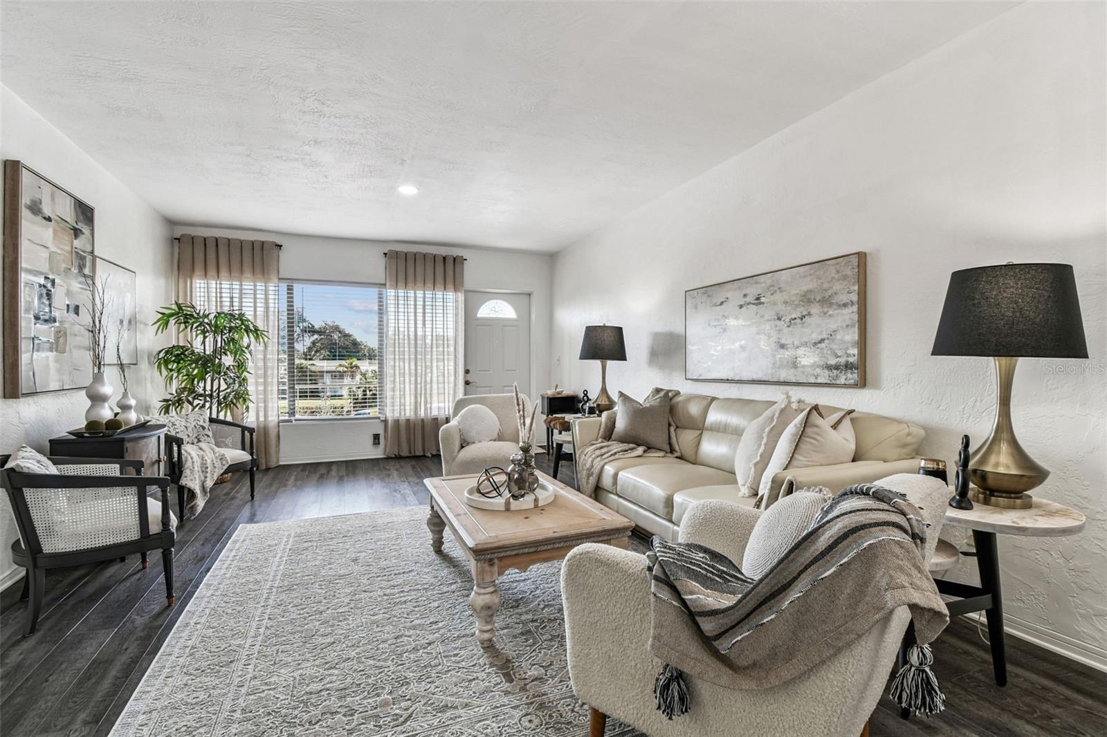 Image 7 of 56 For 5861 42nd Terrace N 1712