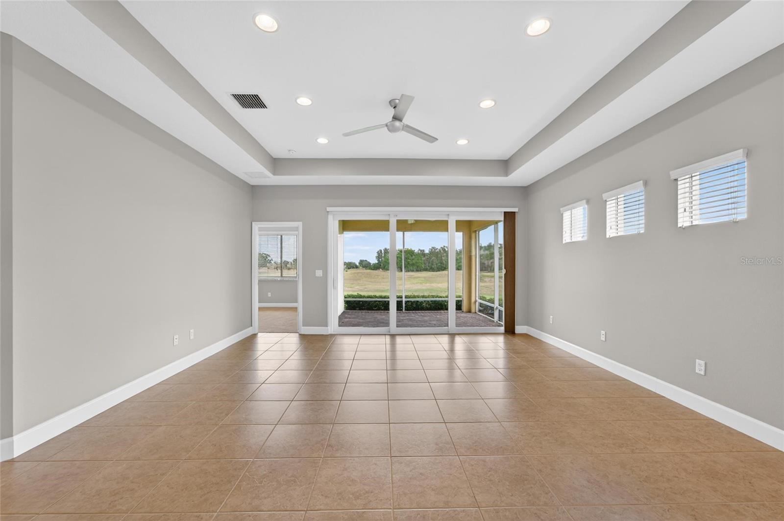 Image 10 of 94 For 642 Chipper Drive