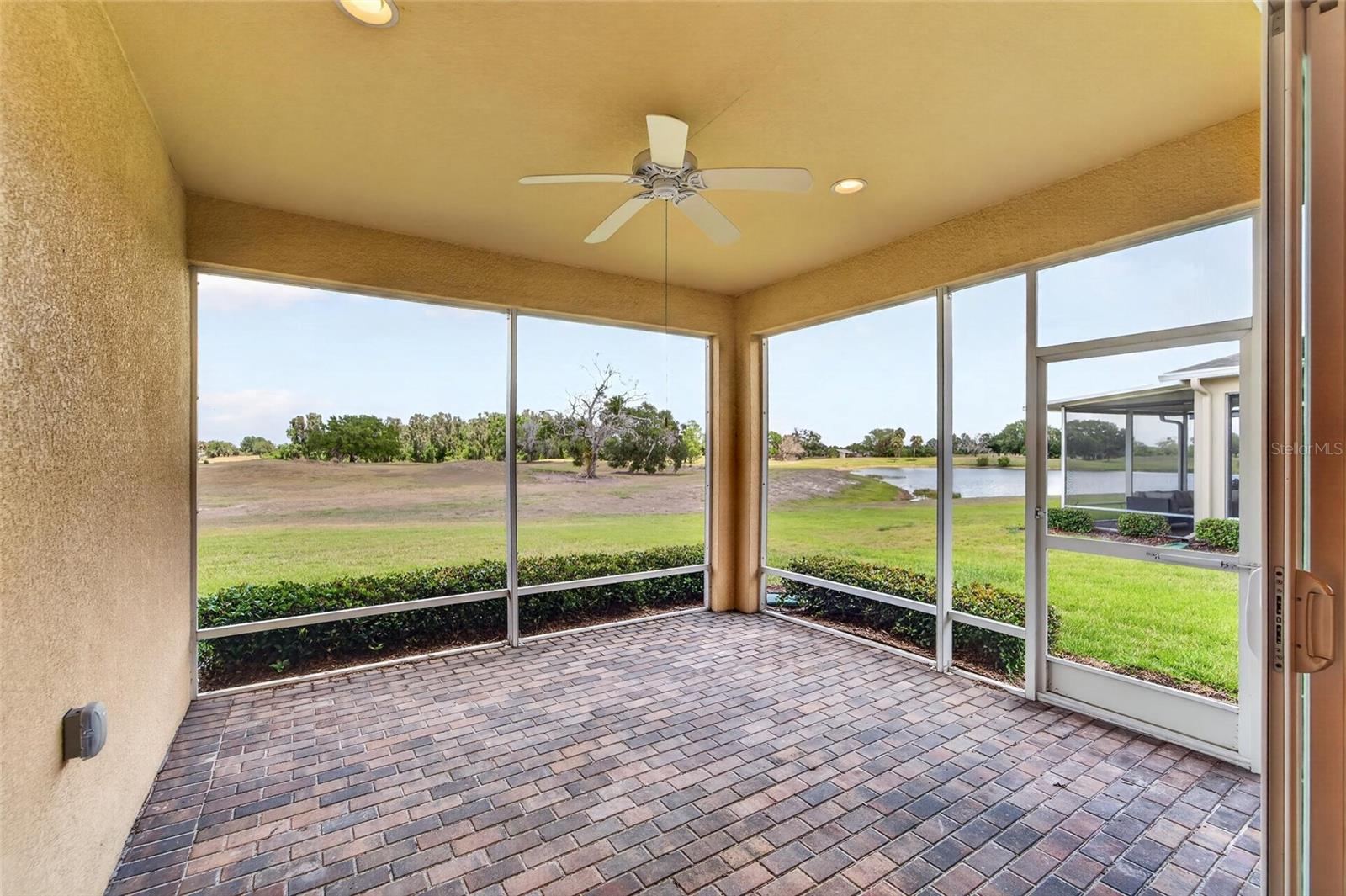 Image 23 of 94 For 642 Chipper Drive