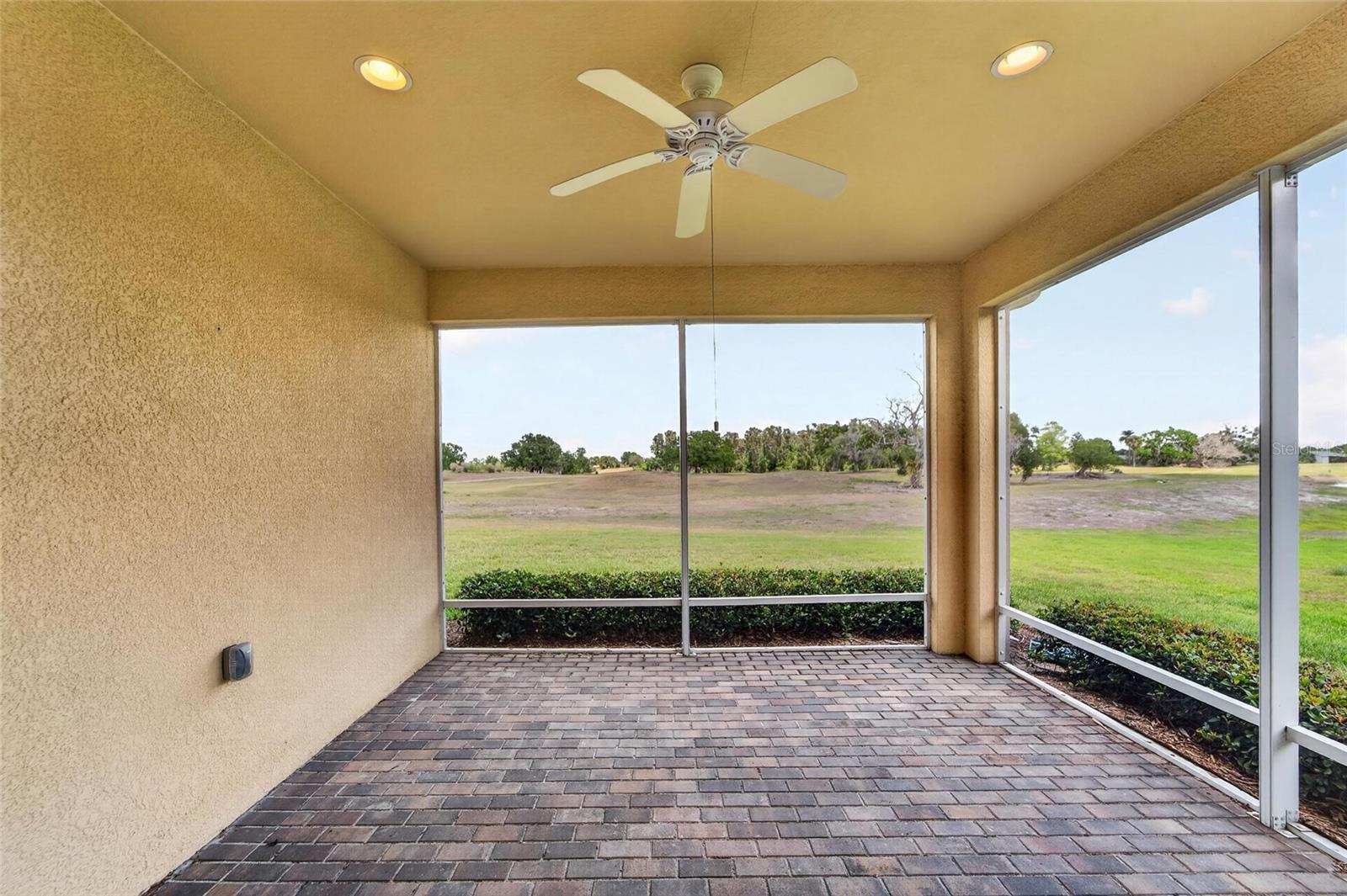 Image 25 of 94 For 642 Chipper Drive