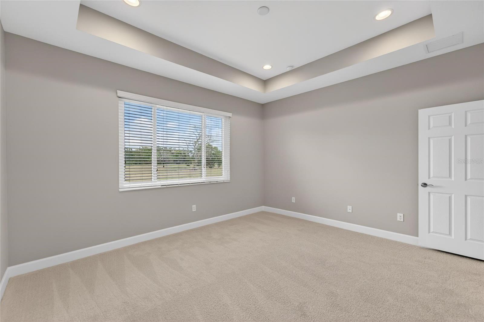 Image 33 of 94 For 642 Chipper Drive