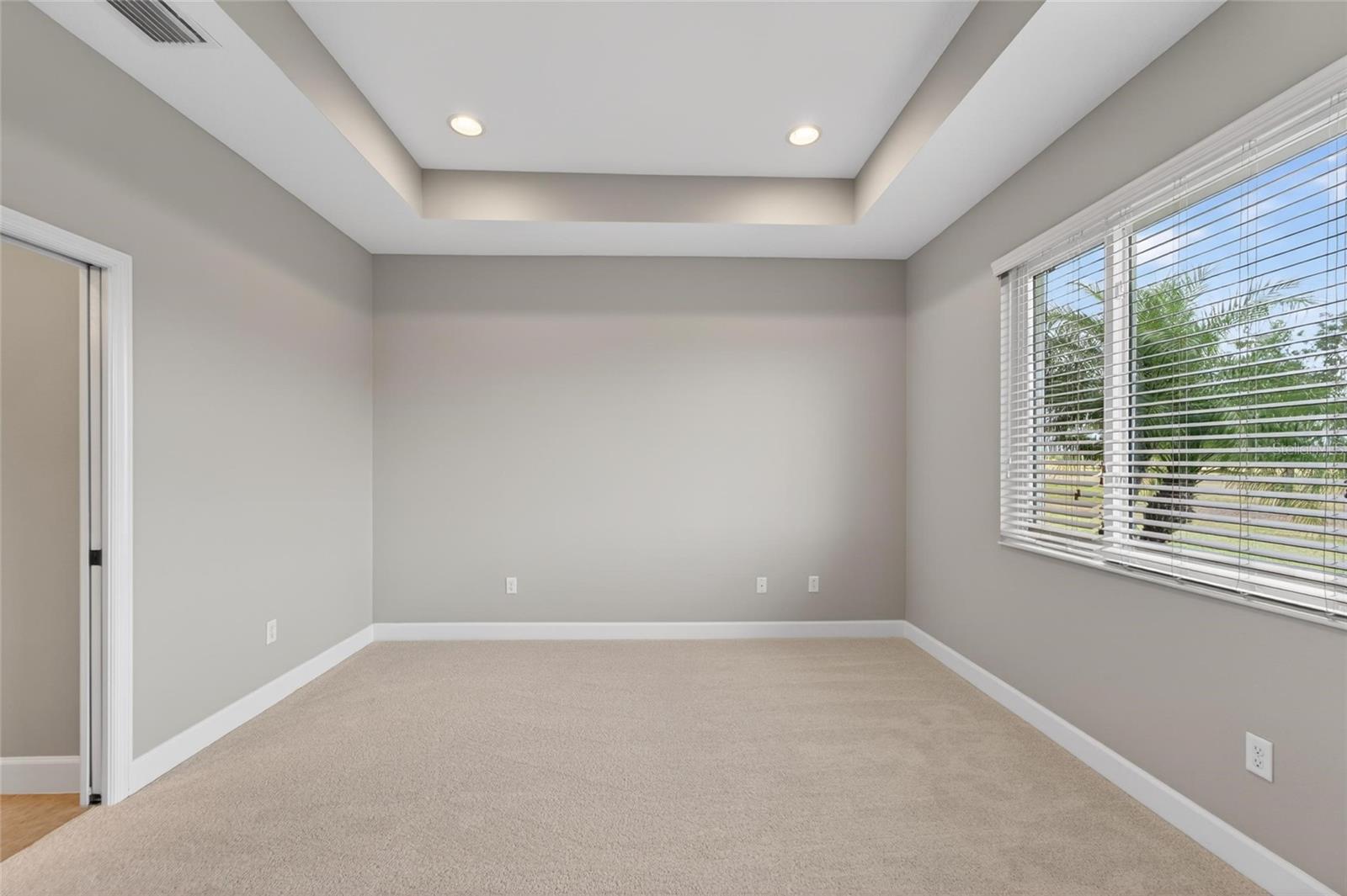 Image 35 of 94 For 642 Chipper Drive