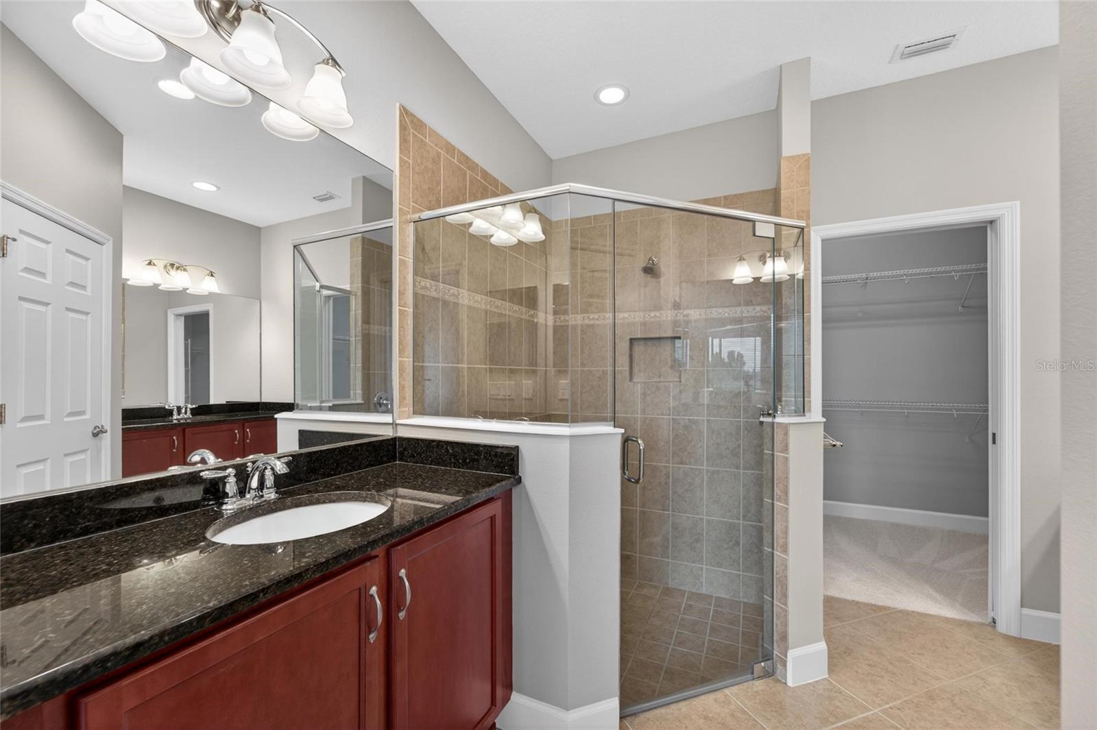 Image 36 of 94 For 642 Chipper Drive