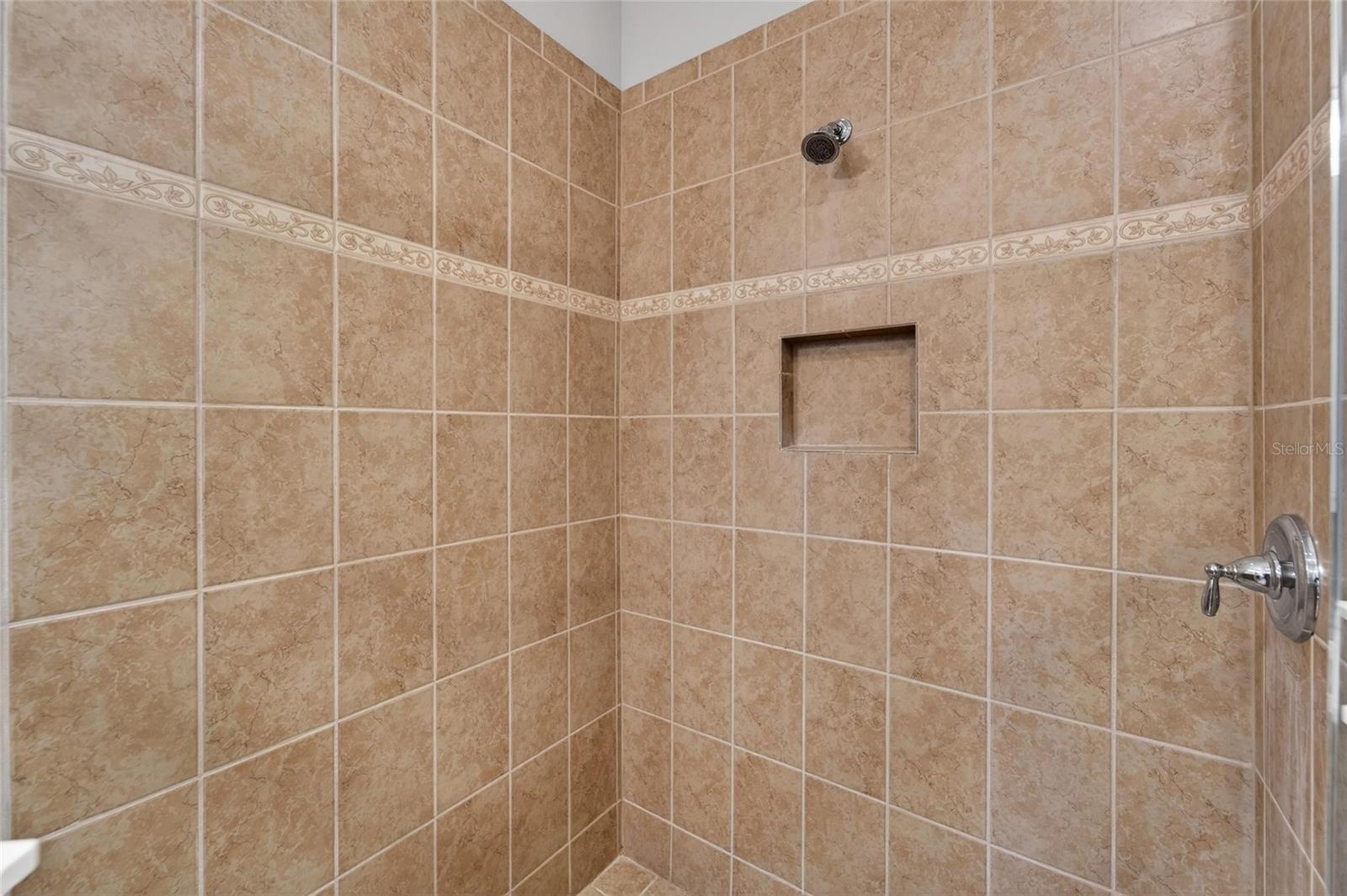 Image 39 of 94 For 642 Chipper Drive