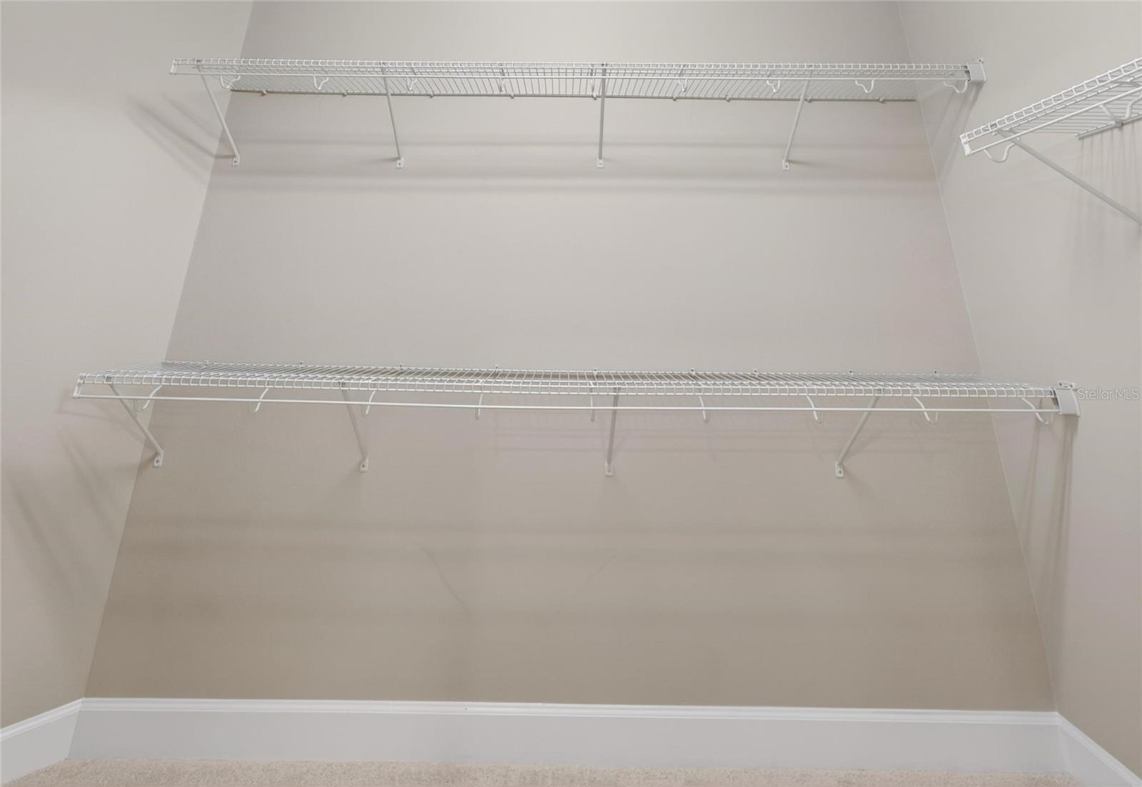 Image 41 of 94 For 642 Chipper Drive