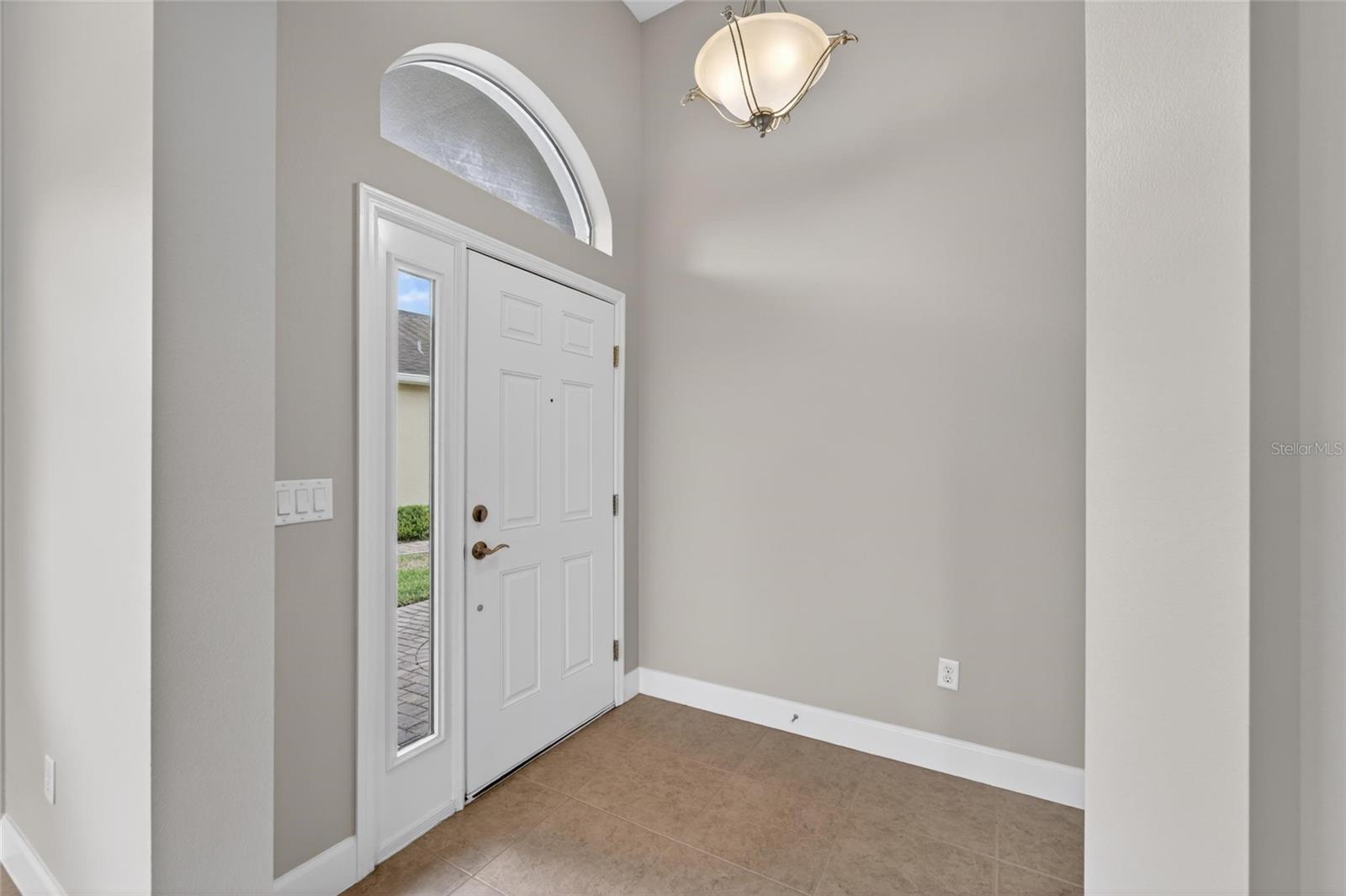 Image 57 of 94 For 642 Chipper Drive