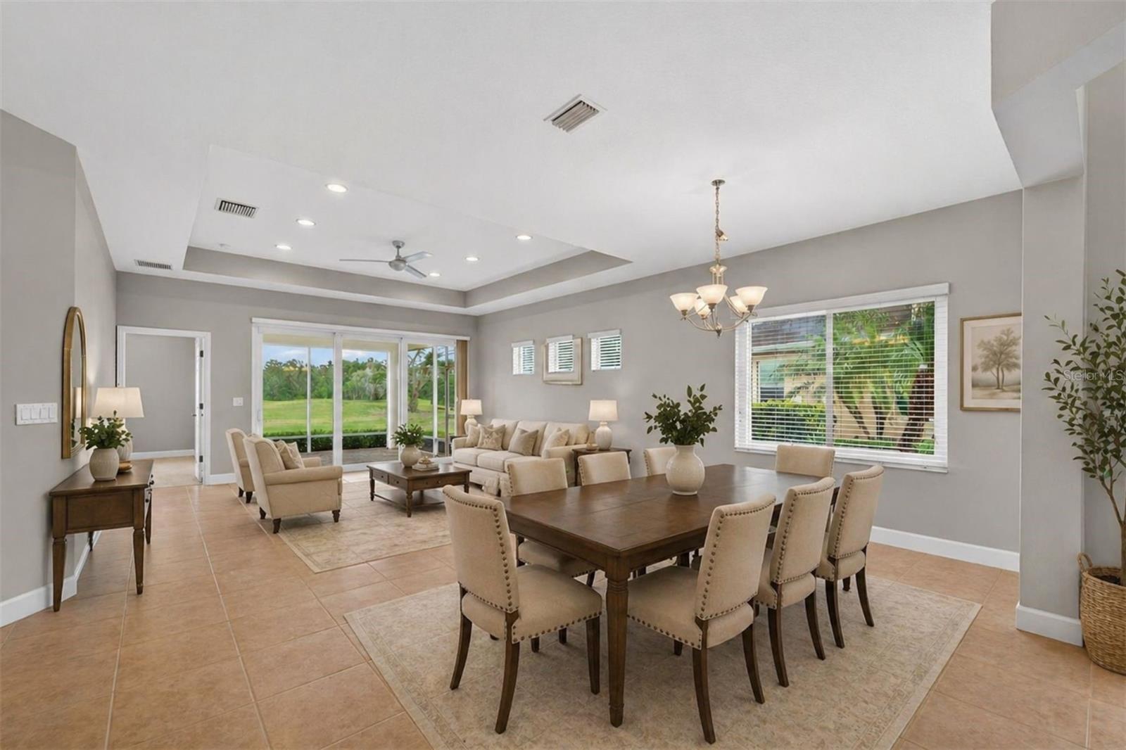 Image 9 of 94 For 642 Chipper Drive