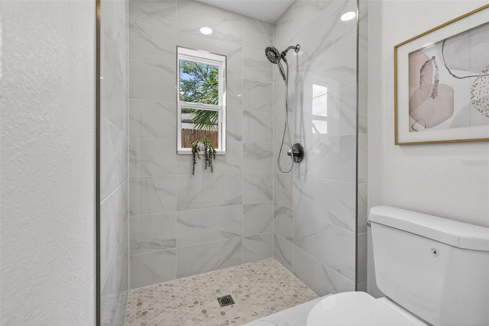 Image 15 of 29 For 9714 53rd Avenue N