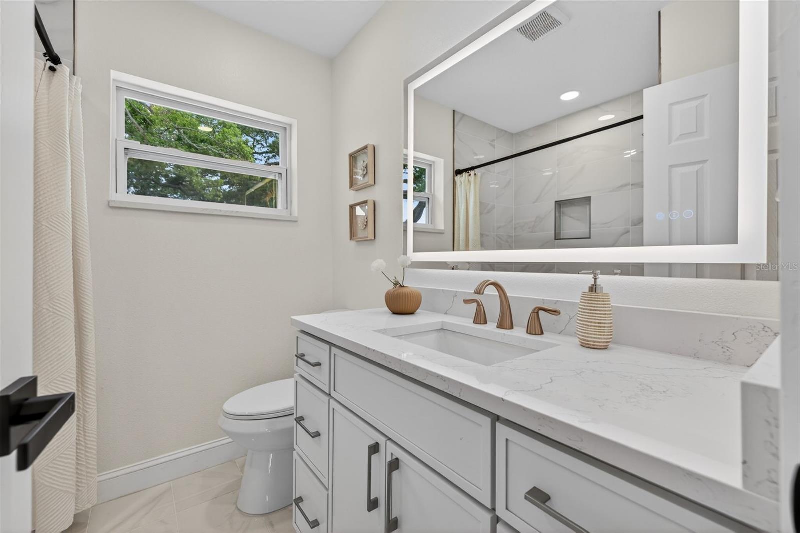 Image 17 of 29 For 9714 53rd Avenue N