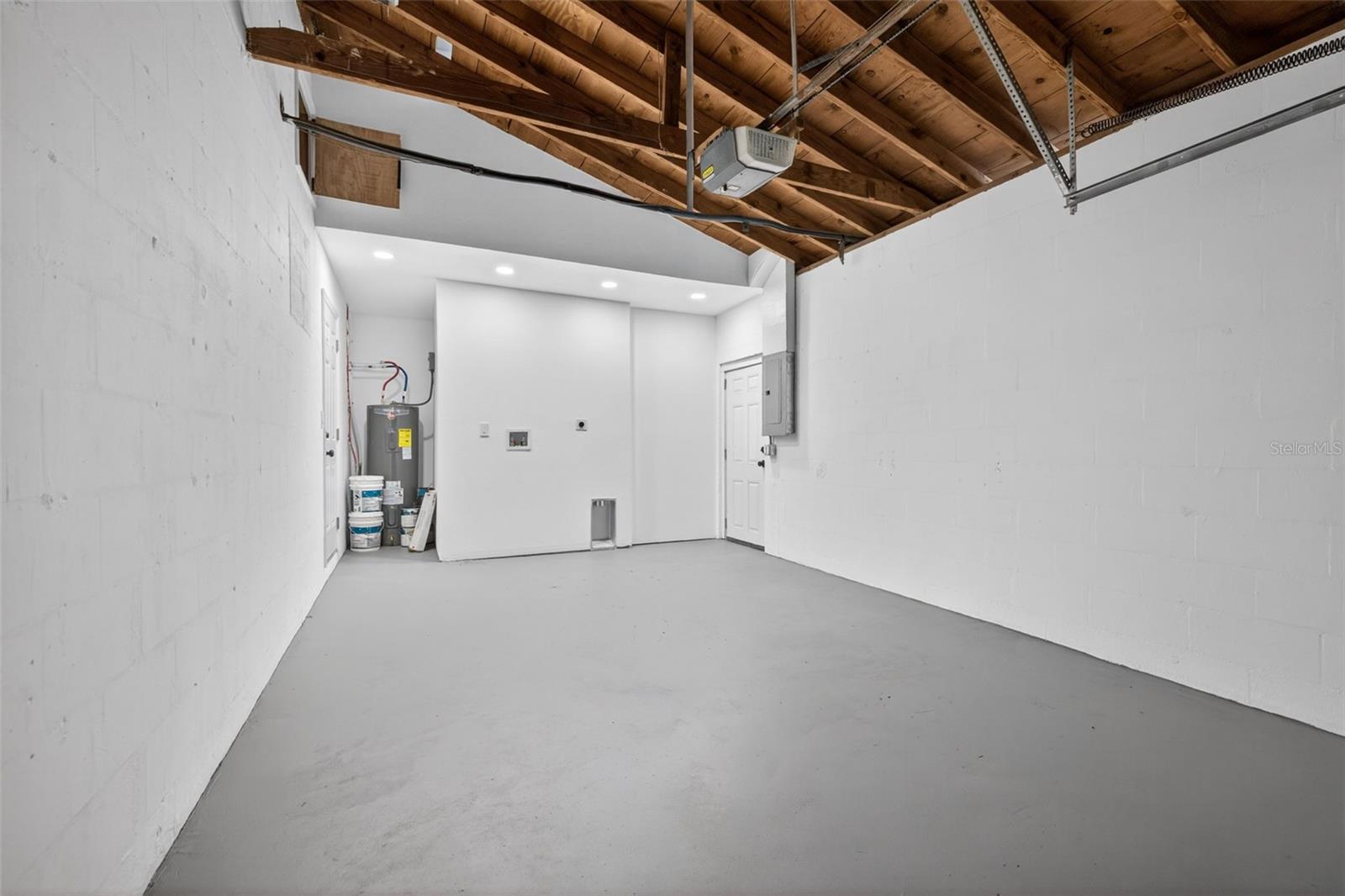 Image 20 of 29 For 9714 53rd Avenue N