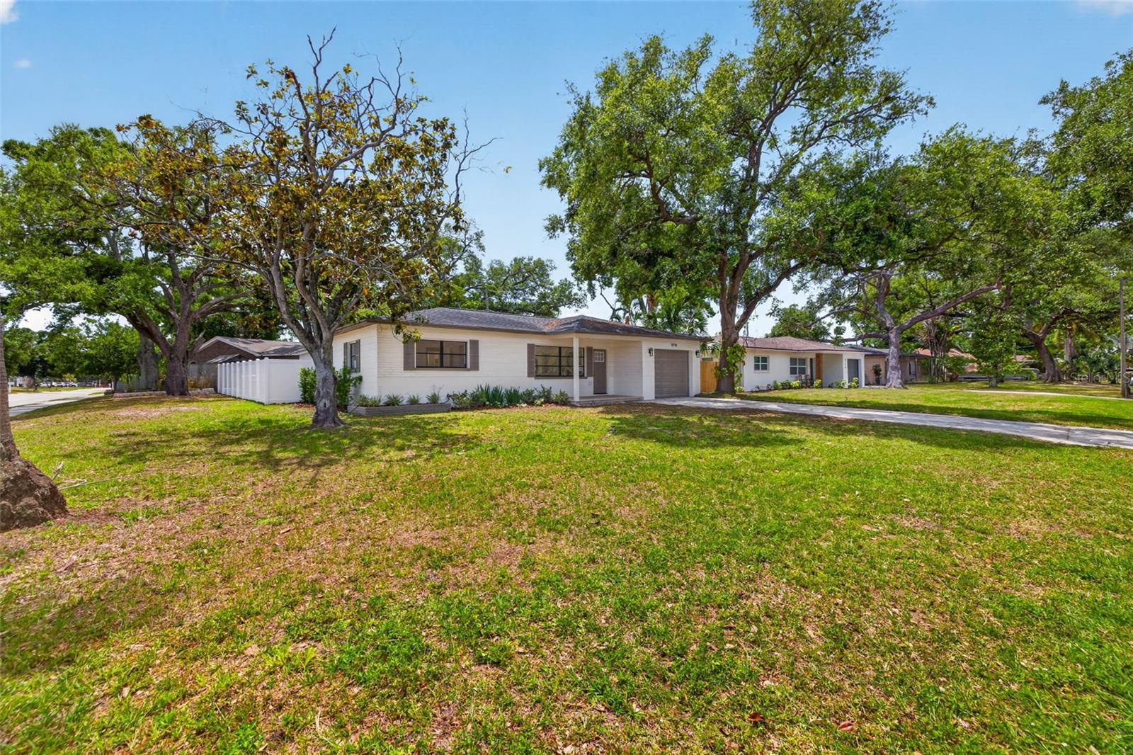 Image 28 of 29 For 9714 53rd Avenue N