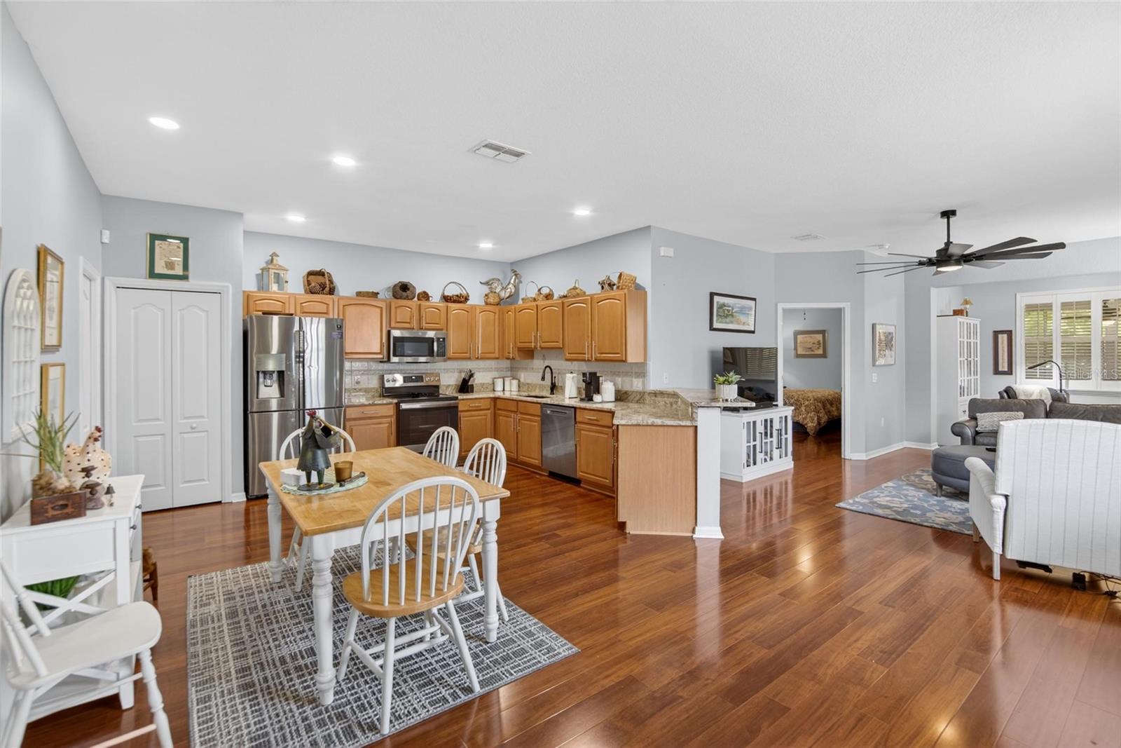 Image 16 of 41 For 2649 Eagle Greens Drive 2649