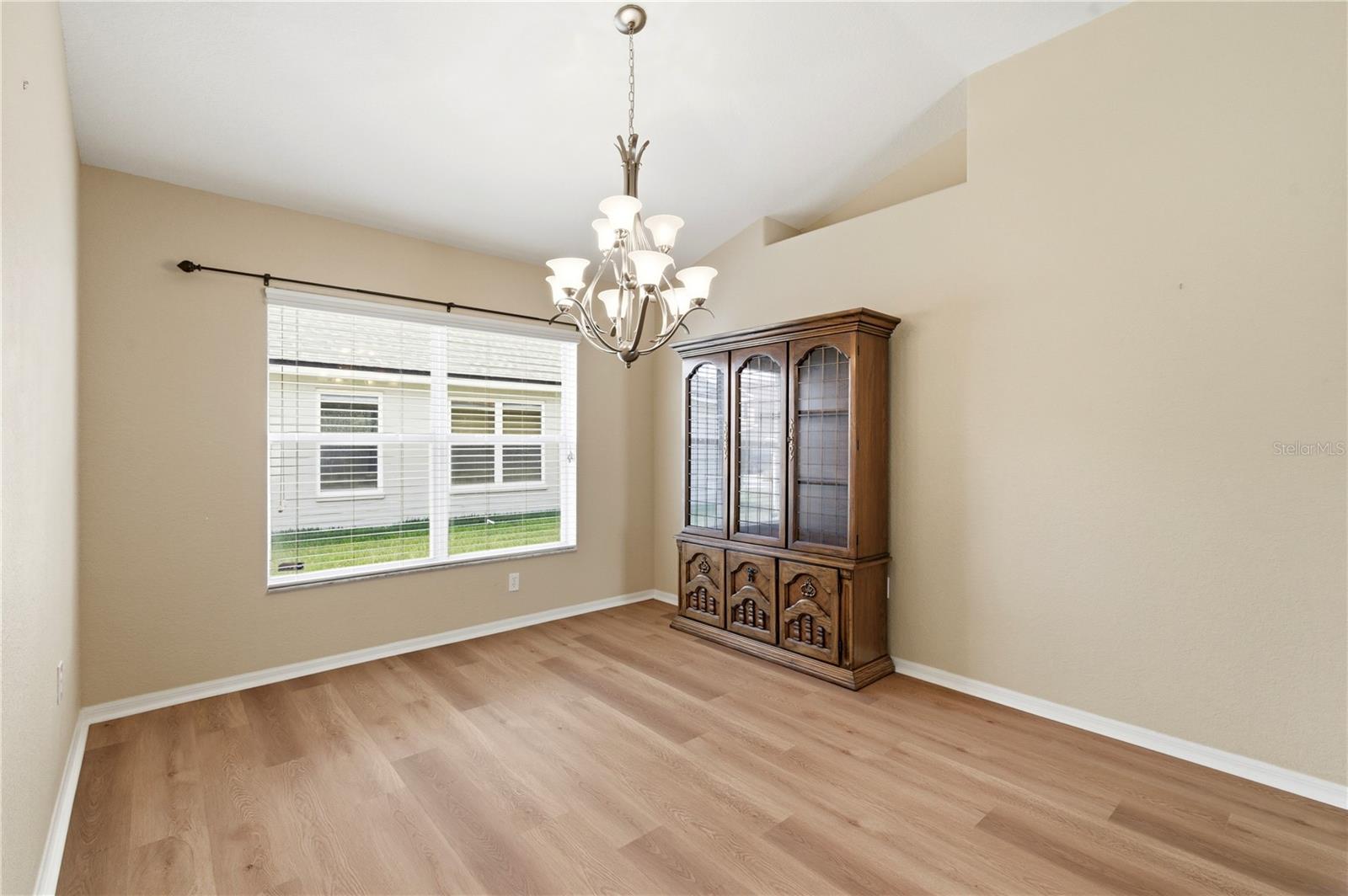 Image 13 of 86 For 9551 Jaybird Lane