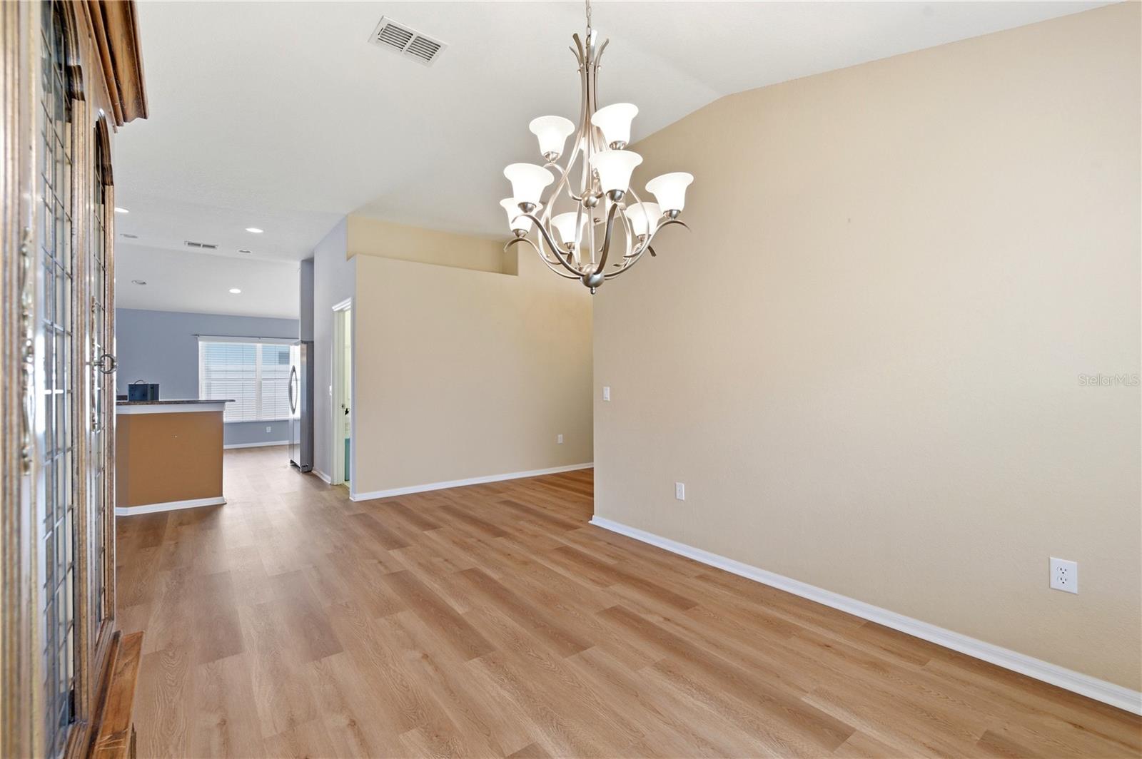 Image 15 of 86 For 9551 Jaybird Lane